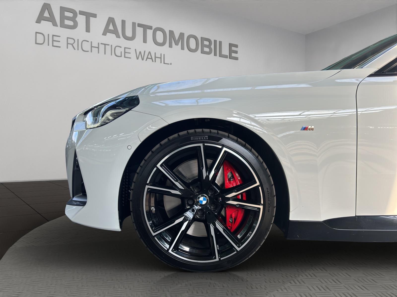 BMW M240i xDrive Coupé-image-24