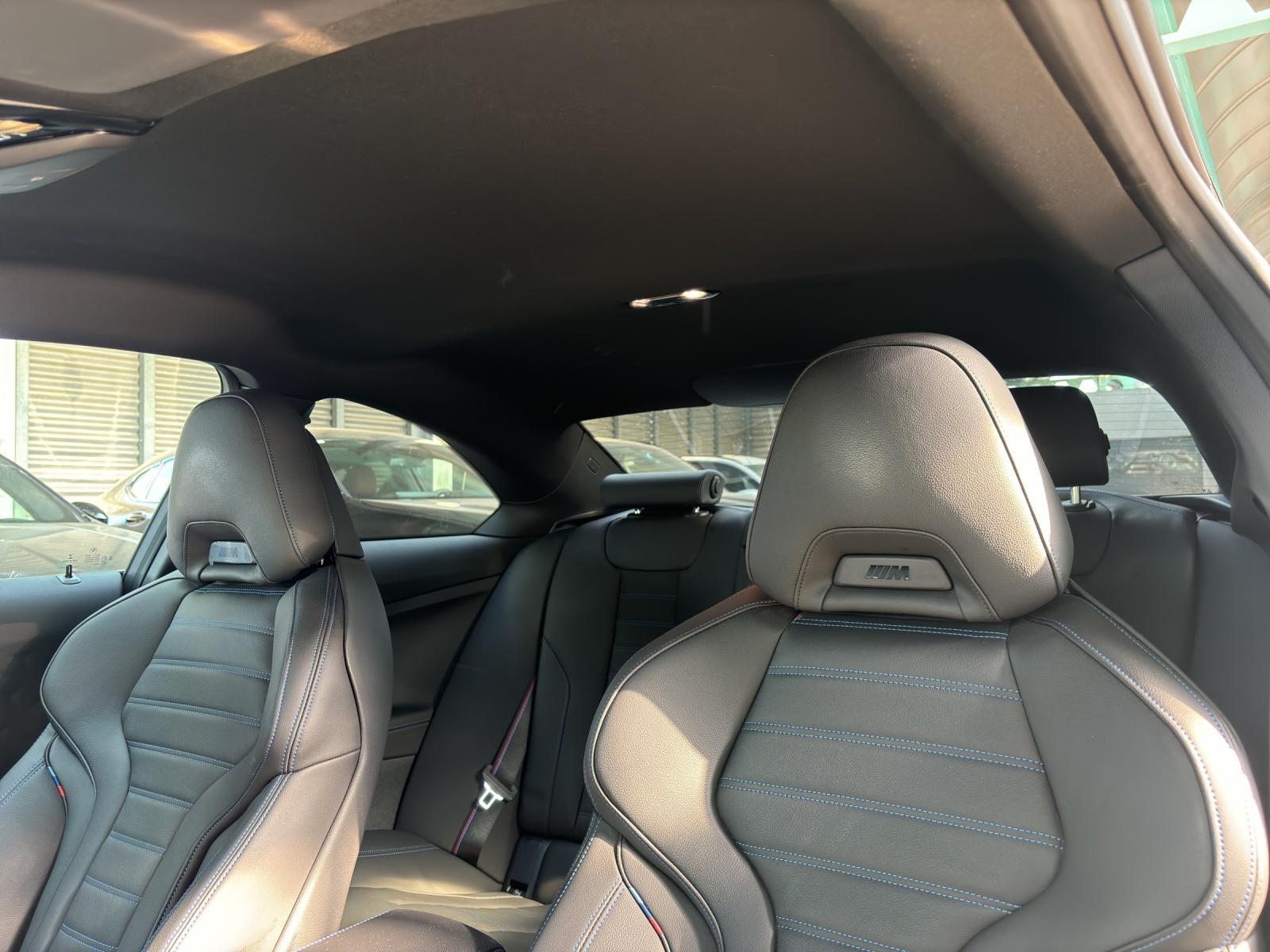 BMW M240i xDrive Coupé-image-17