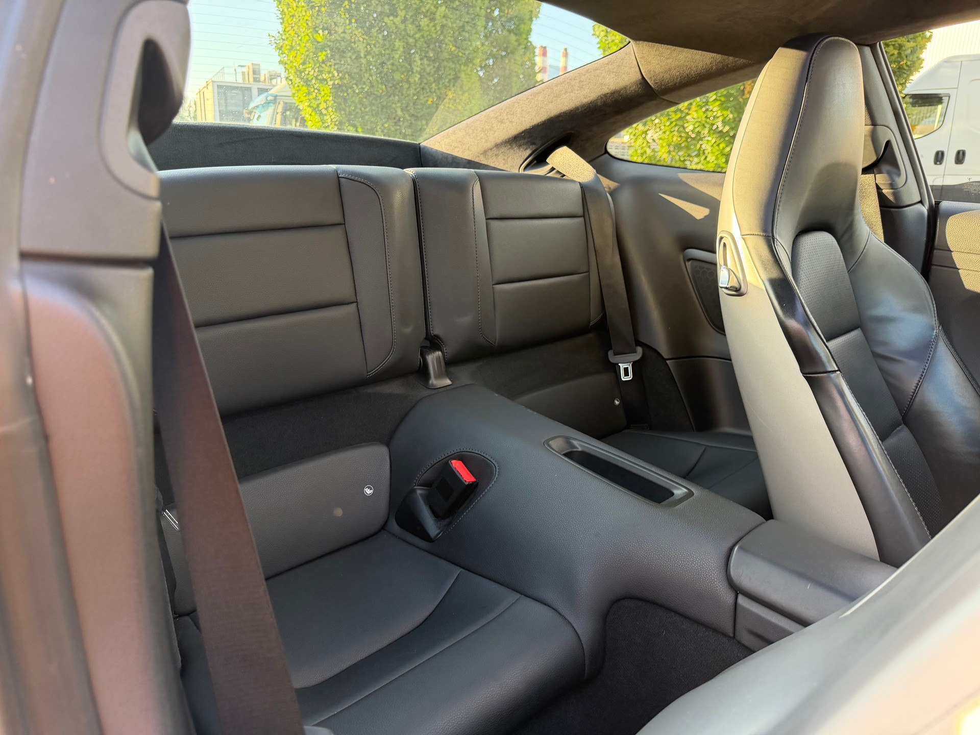 PORSCHE 3.8 Carrera S-image-5