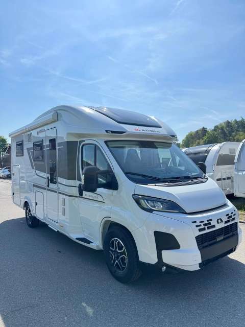 ADRIA CORAL AXESS 600 SL
