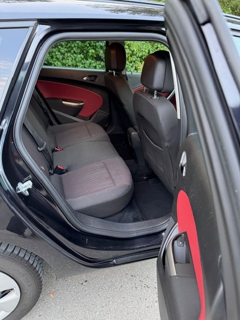 OPEL Astra SportsTourer 1.4i 16V Turbo Enjoy-image-12