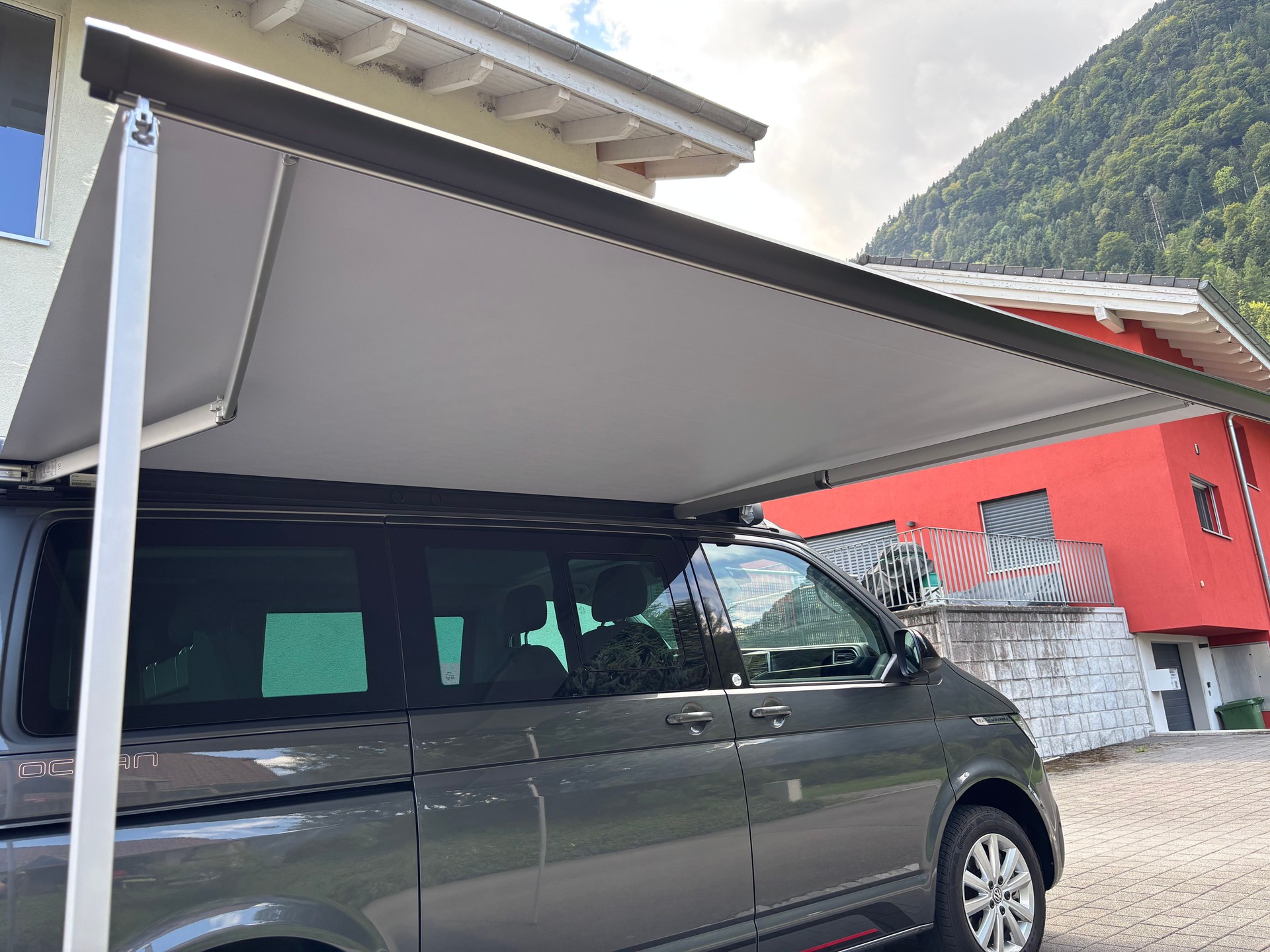 VW T6.1 California 2.0 TDI Ocean Last Edition DSG-image-24