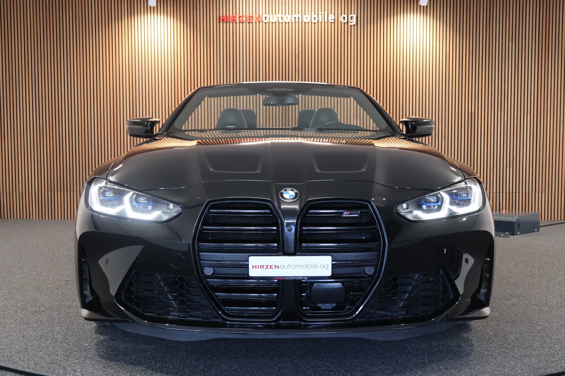 BMW M4 Cabrio Competition M xDrive-image-31