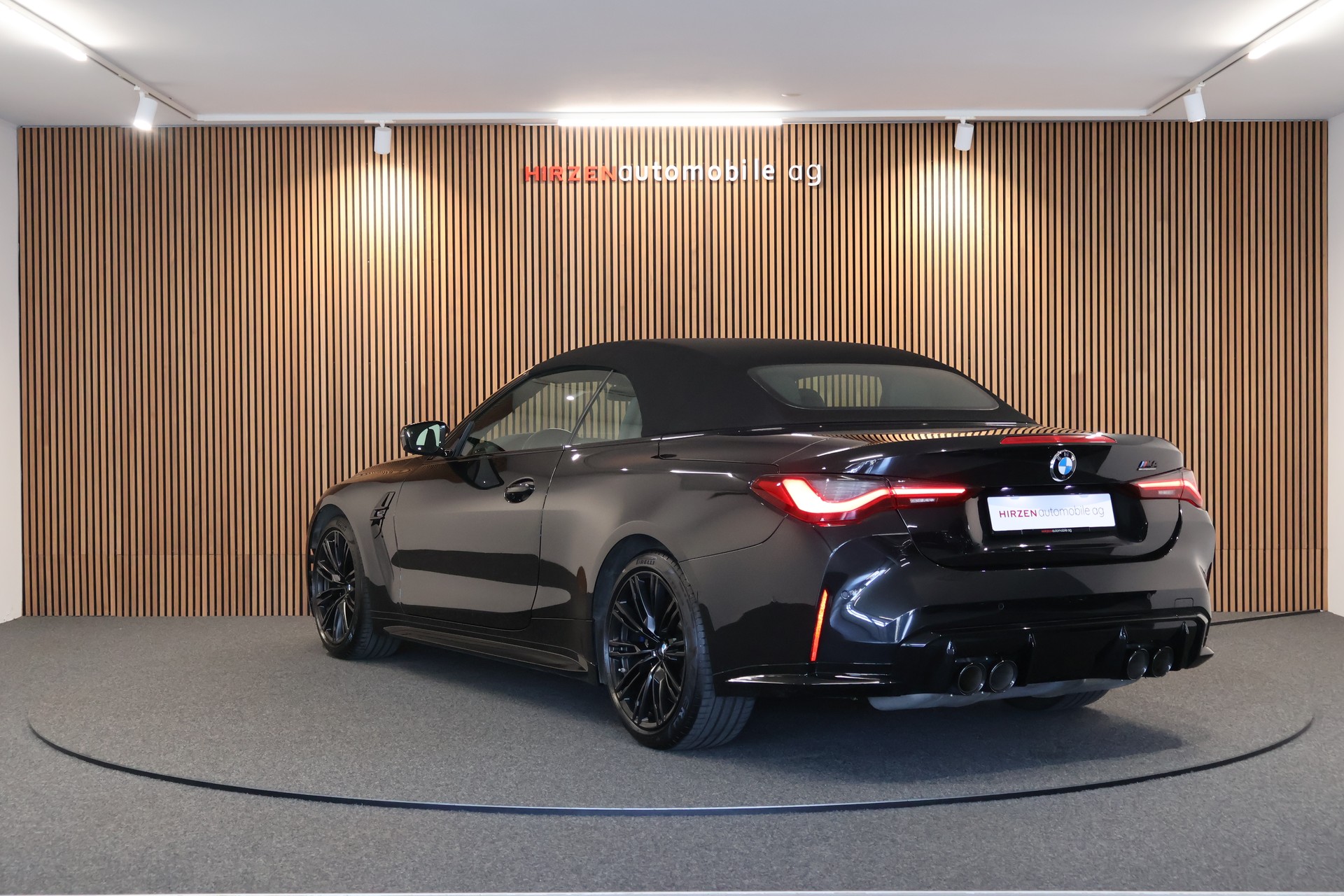BMW M4 Cabrio Competition M xDrive-image-5