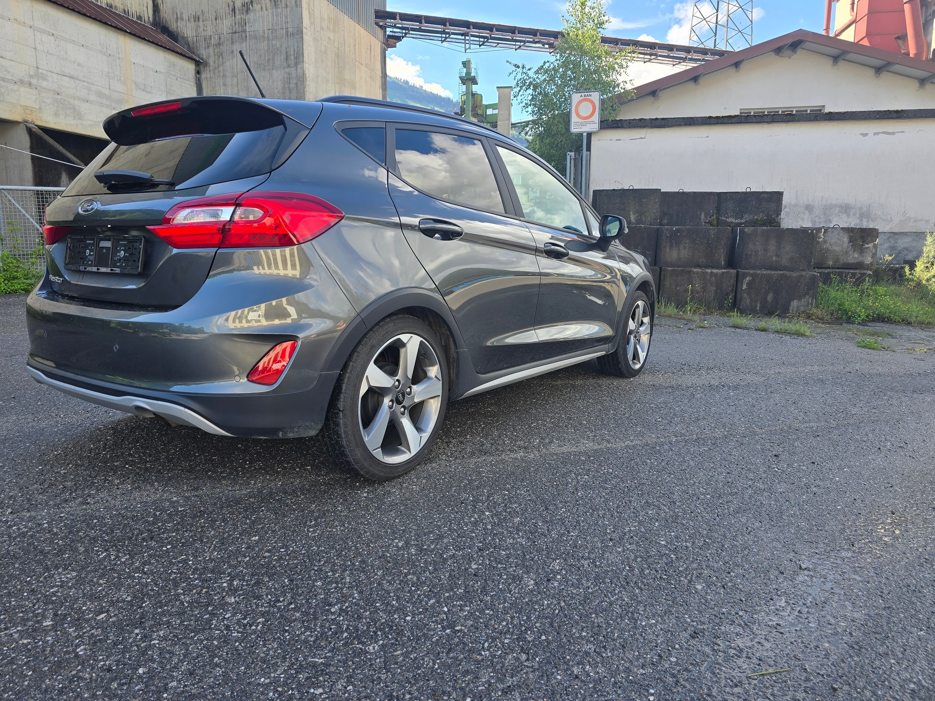 FORD Fiesta 1.0 SCTi Active+ Automat-image-4