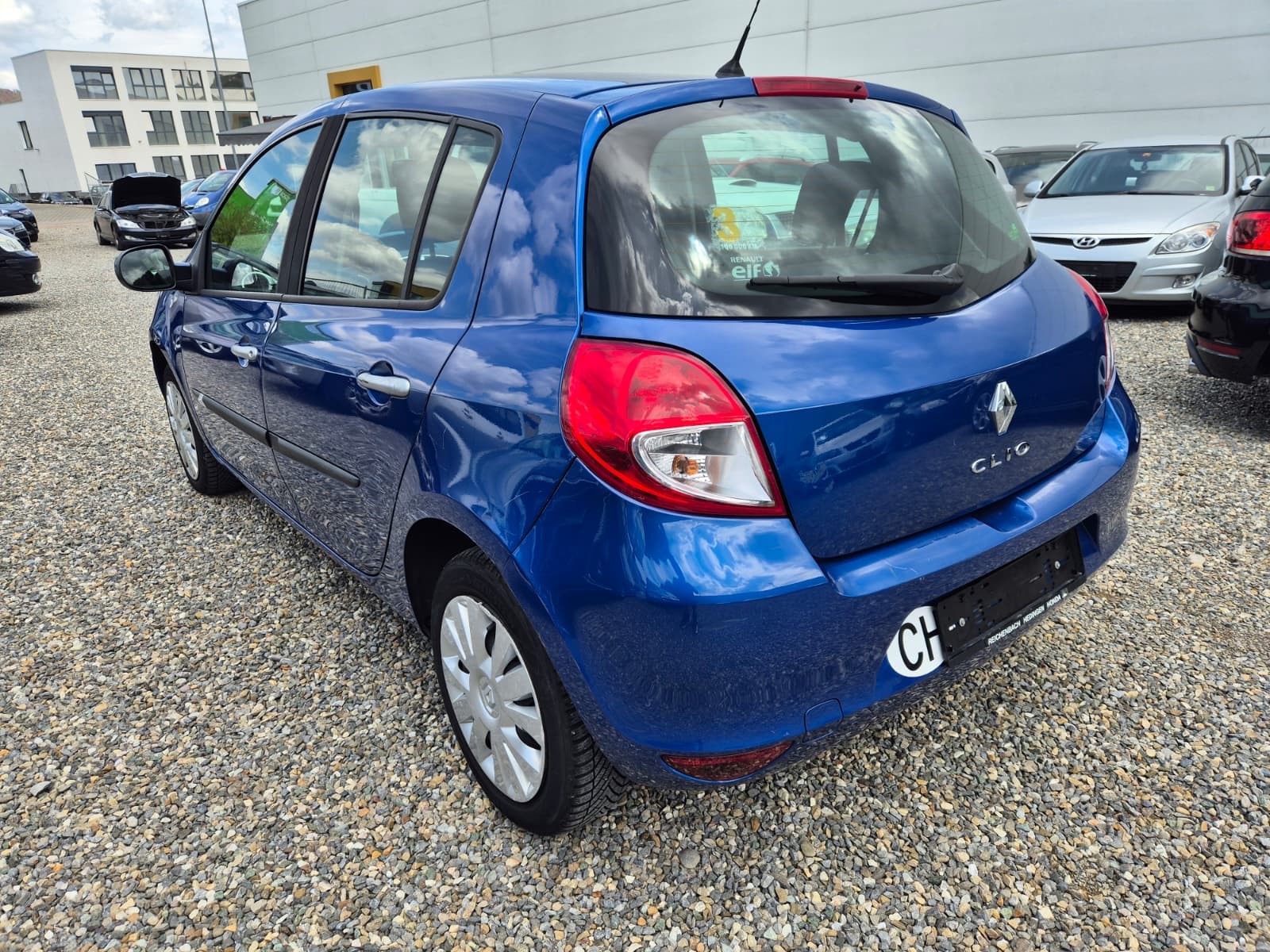 RENAULT Clio 1.2 16V Expression-image-2