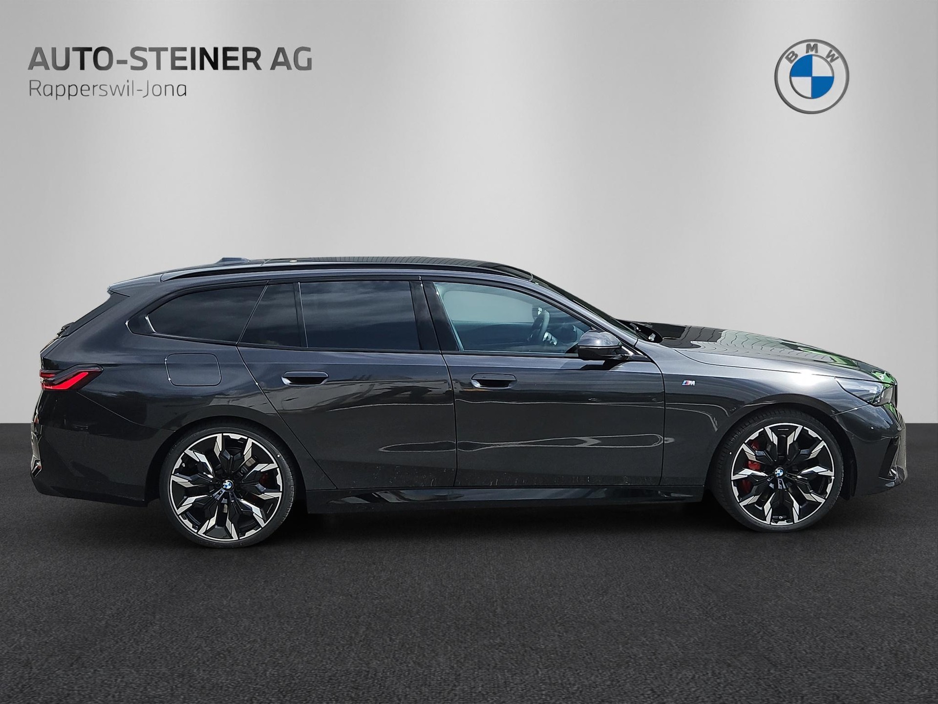 BMW 540d xDrive Touring-image-5