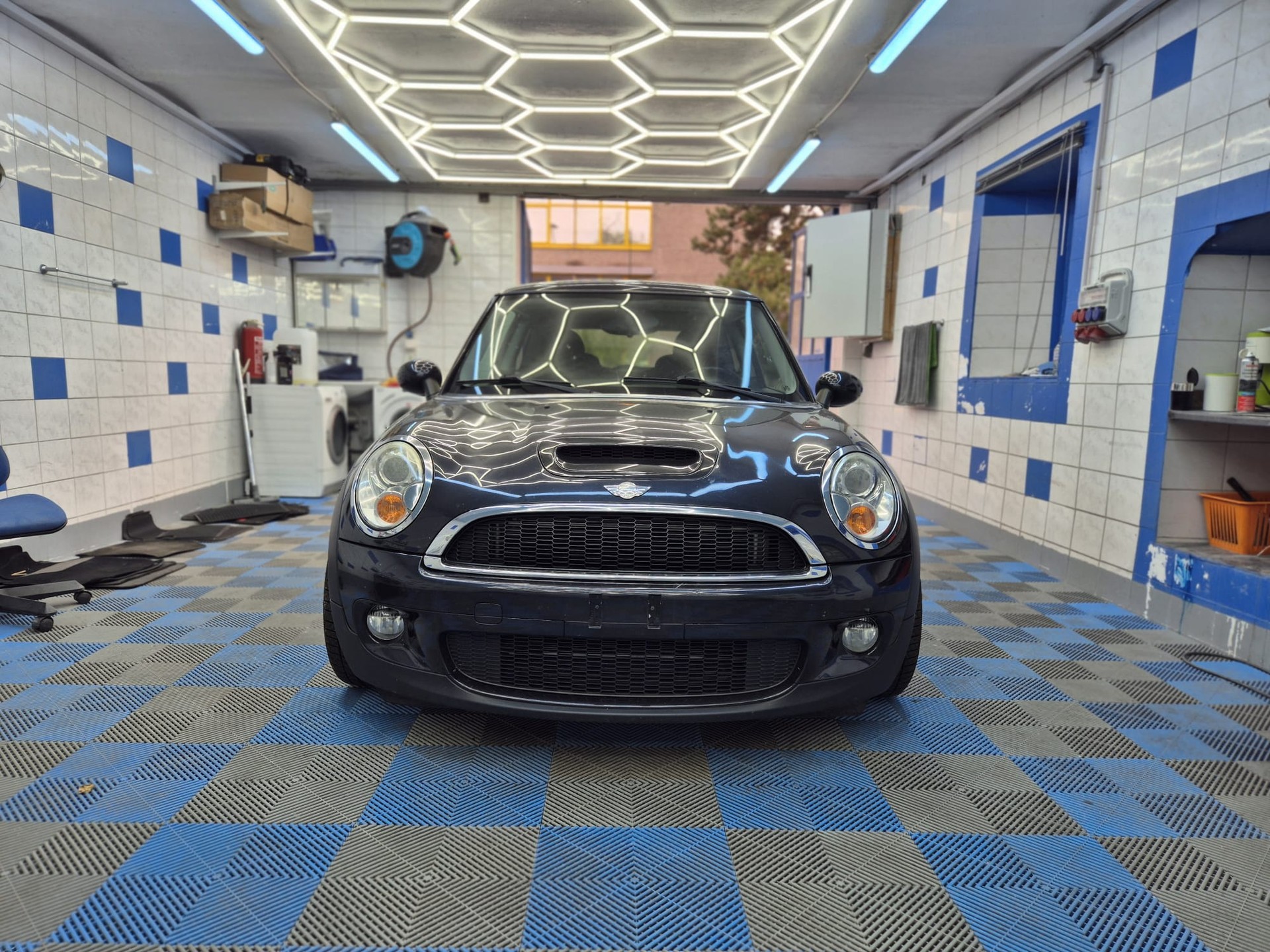 MINI Cooper S-image-6