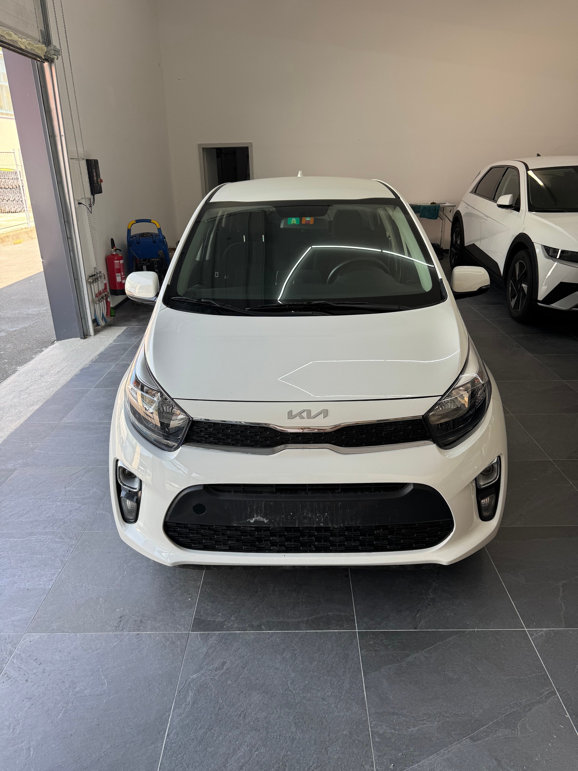 KIA Picanto 1.0 CVVT First Edition AMT-image-1