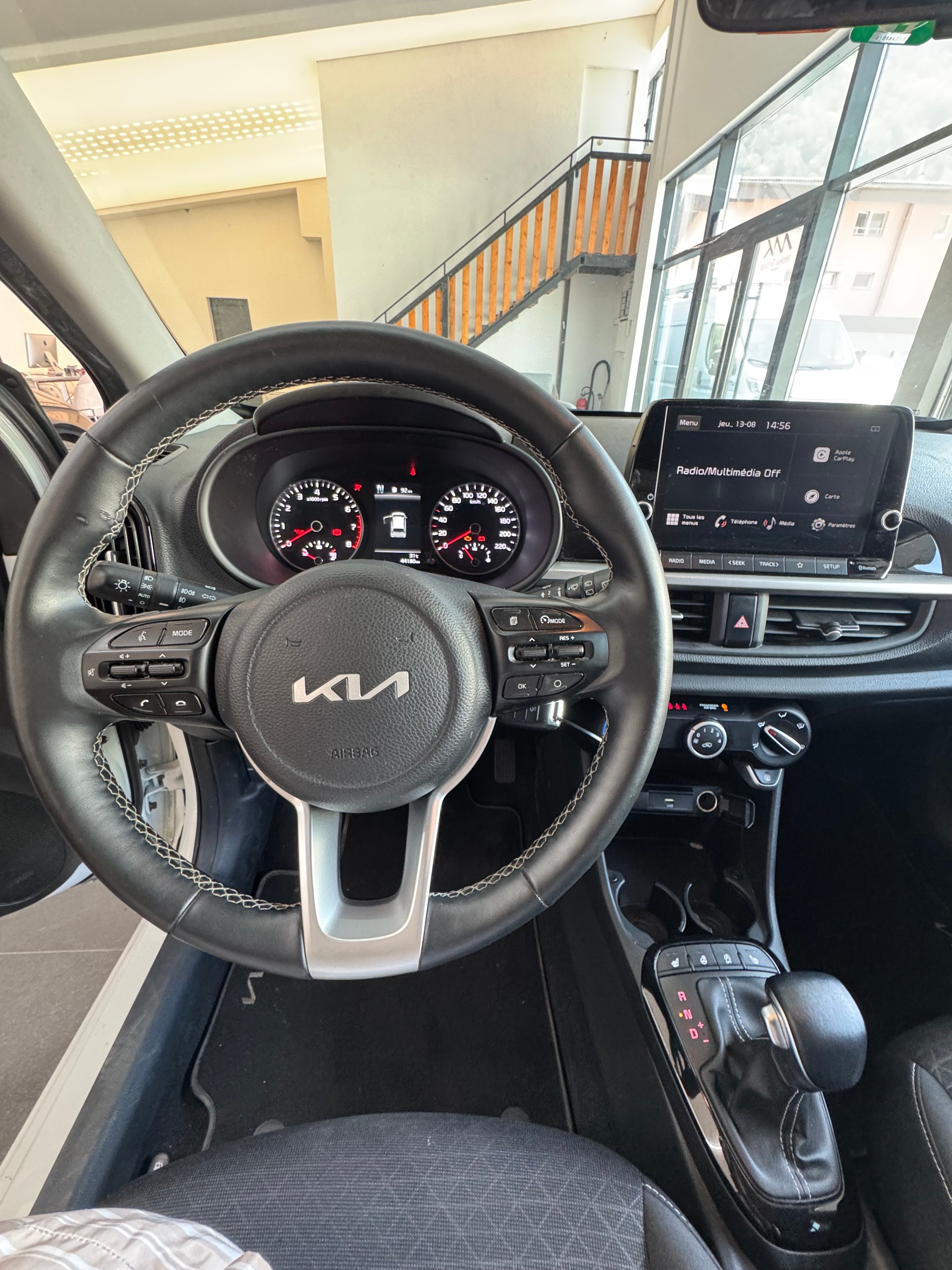 KIA Picanto 1.0 CVVT First Edition AMT-image-6