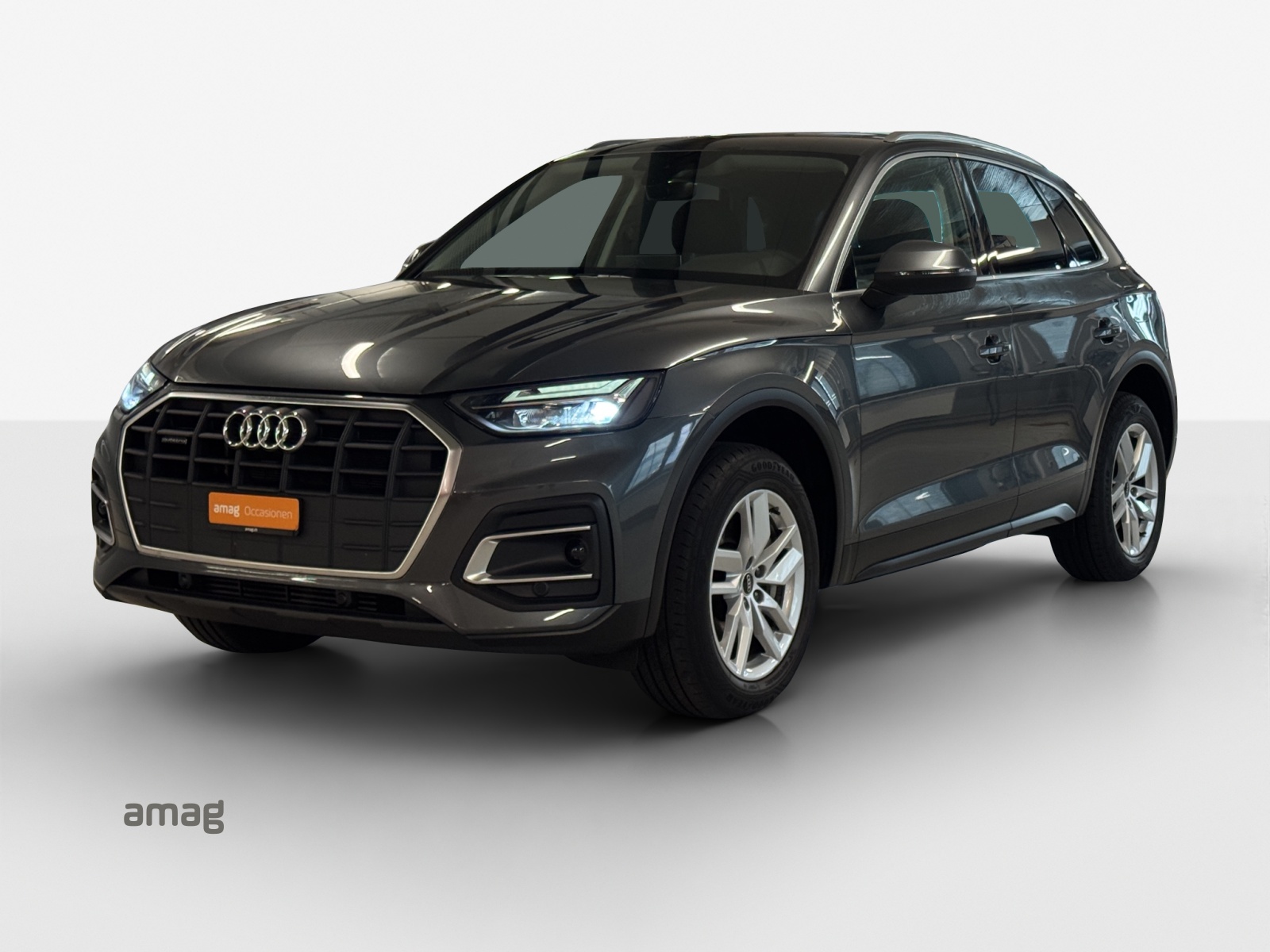 AUDI Q5 50 TFSI e PHEV quattro S-tronic-image-0