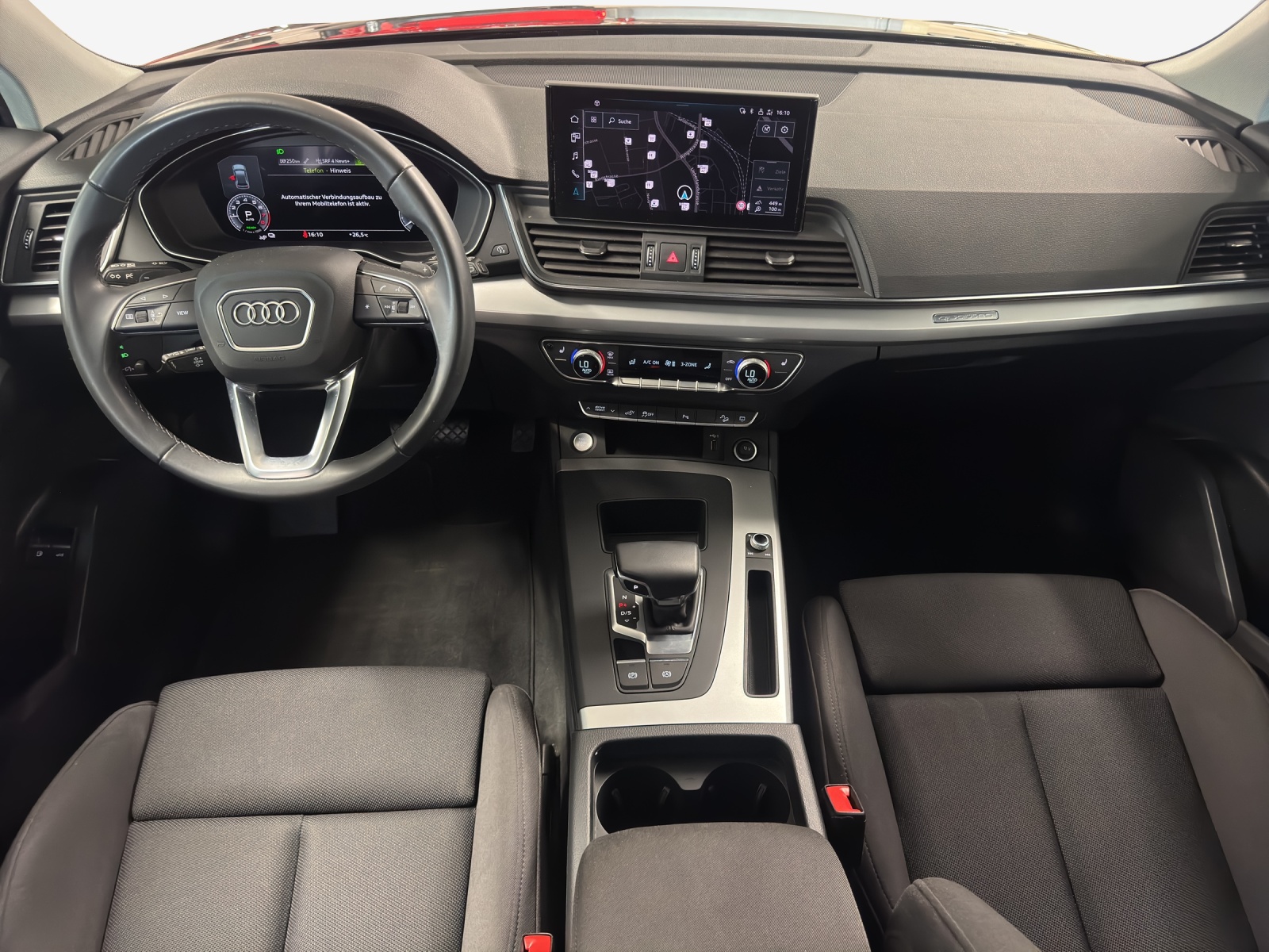 AUDI Q5 50 TFSI e PHEV quattro S-tronic-image-8