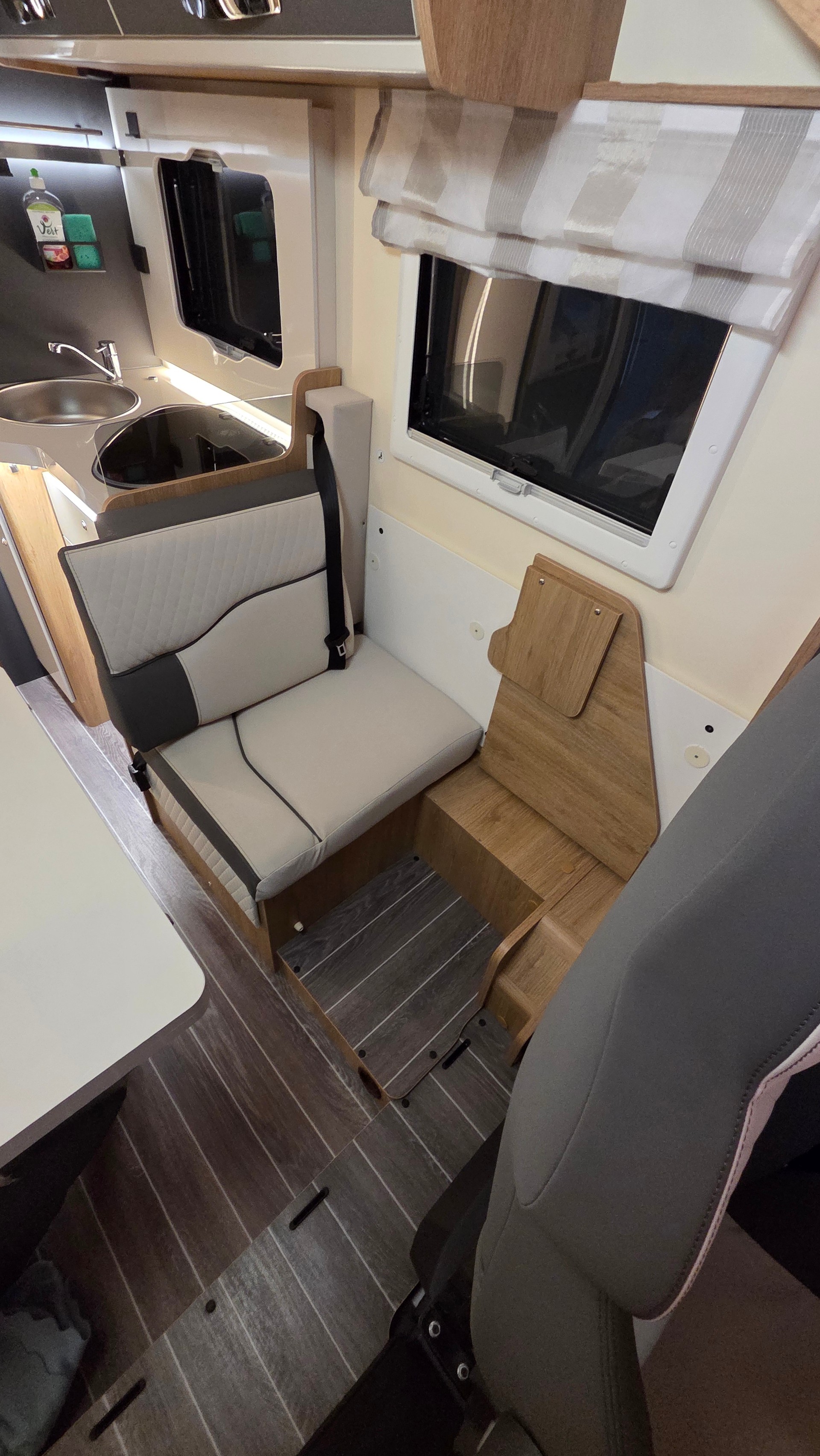 ROLLER TEAM Zefiro 287 MH-image-15