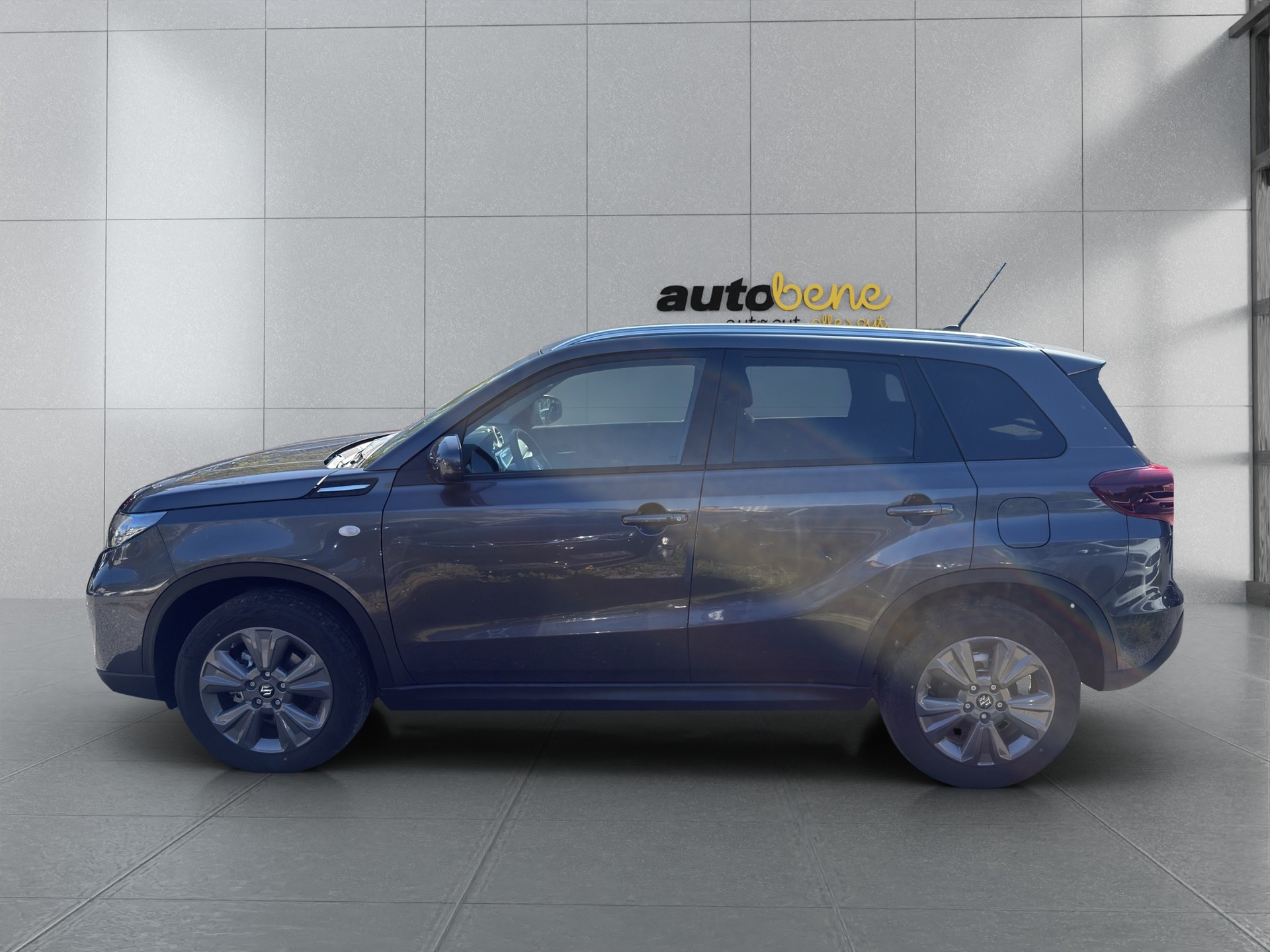 SUZUKI Vitara 1.4 Boosterjet Compact + 4x4 Hybrid Automatic-image-8