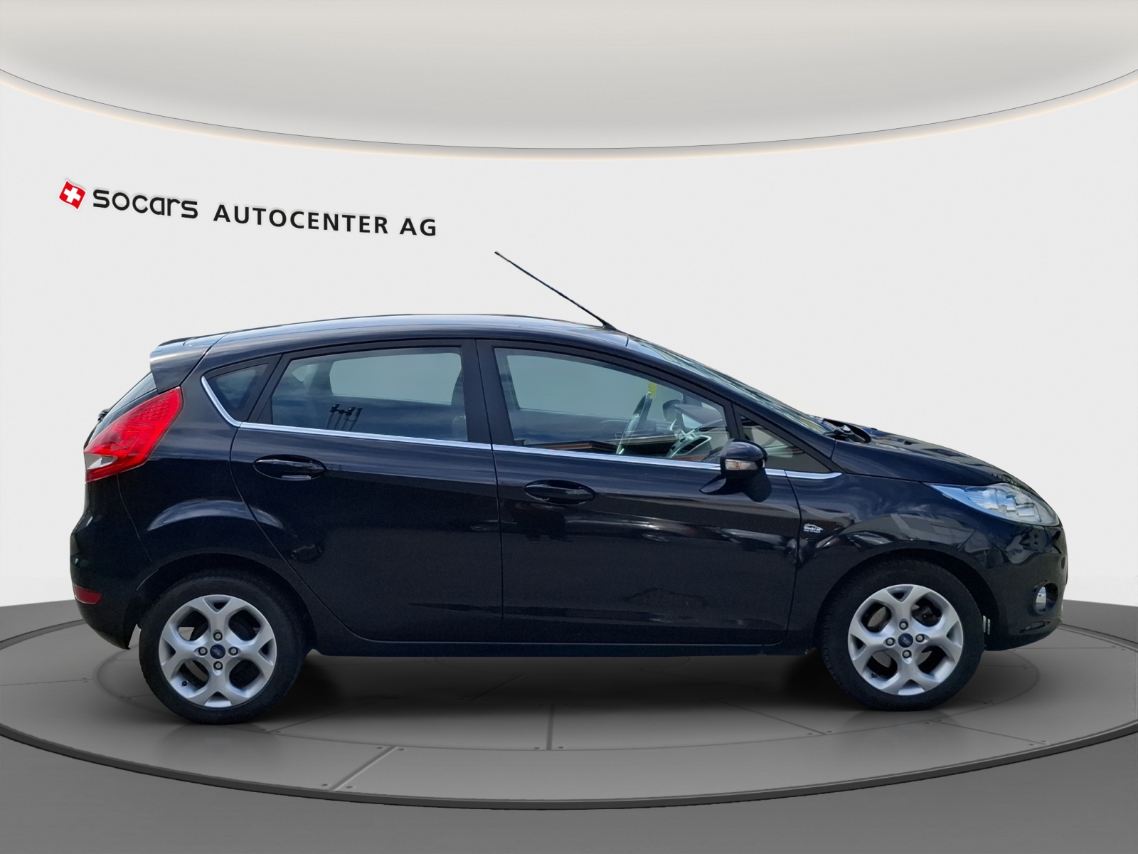FORD Fiesta 1.4 16V Titanium Automatic // MFK 24.08.2026 // 8-fach Aluminiumbereift-image-6