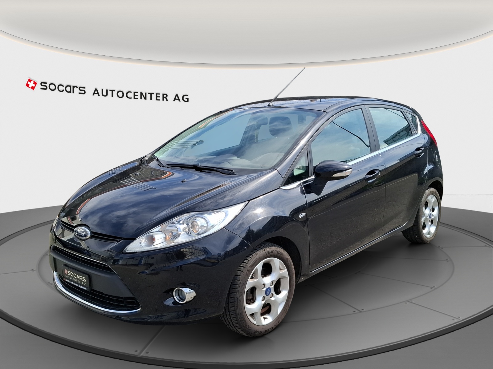FORD Fiesta 1.4 16V Titanium Automatic // MFK 24.08.2026 // 8-fach Aluminiumbereift-image-0