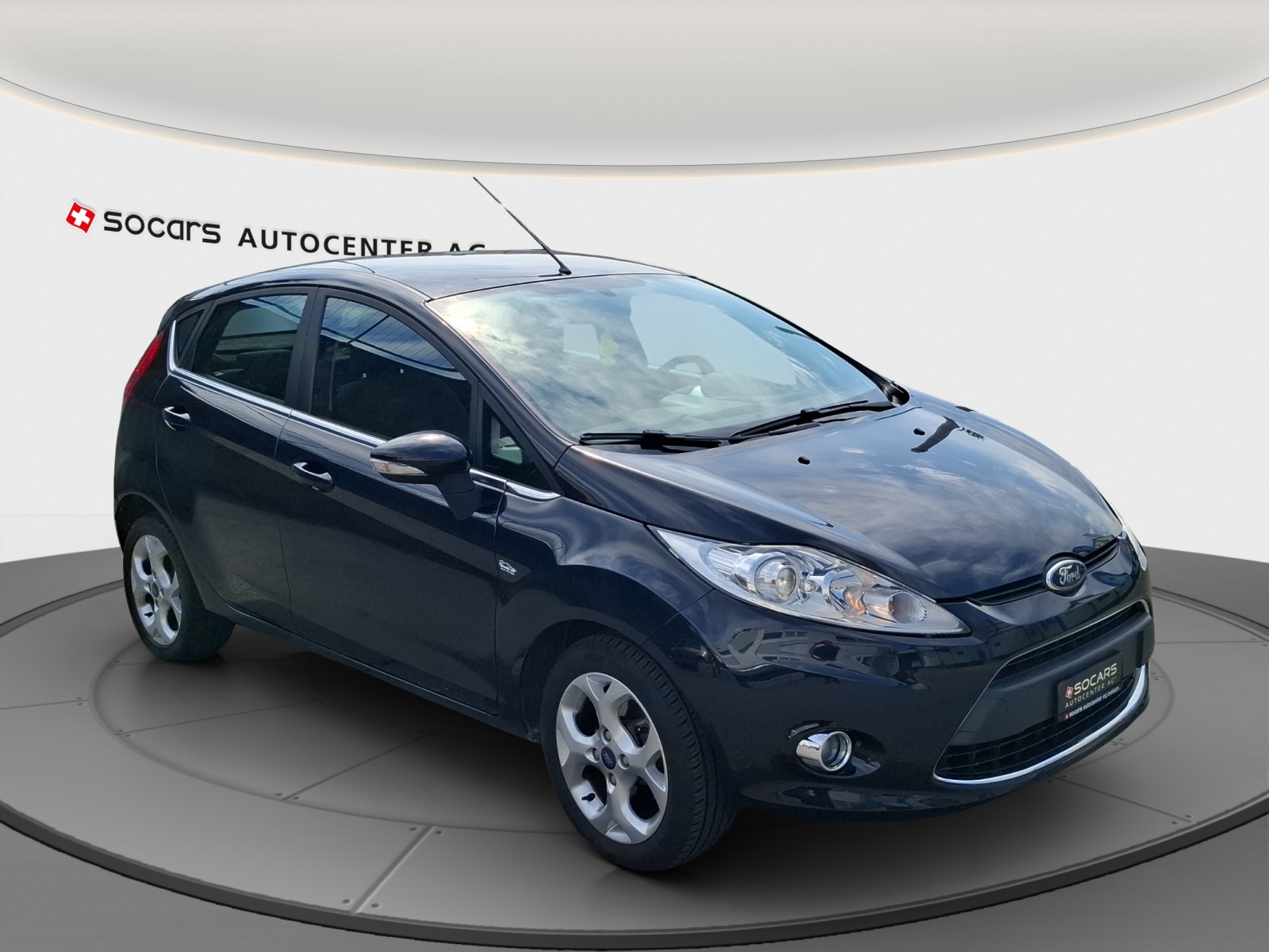 FORD Fiesta 1.4 16V Titanium Automatic // MFK 24.08.2026 // 8-fach Aluminiumbereift-image-3