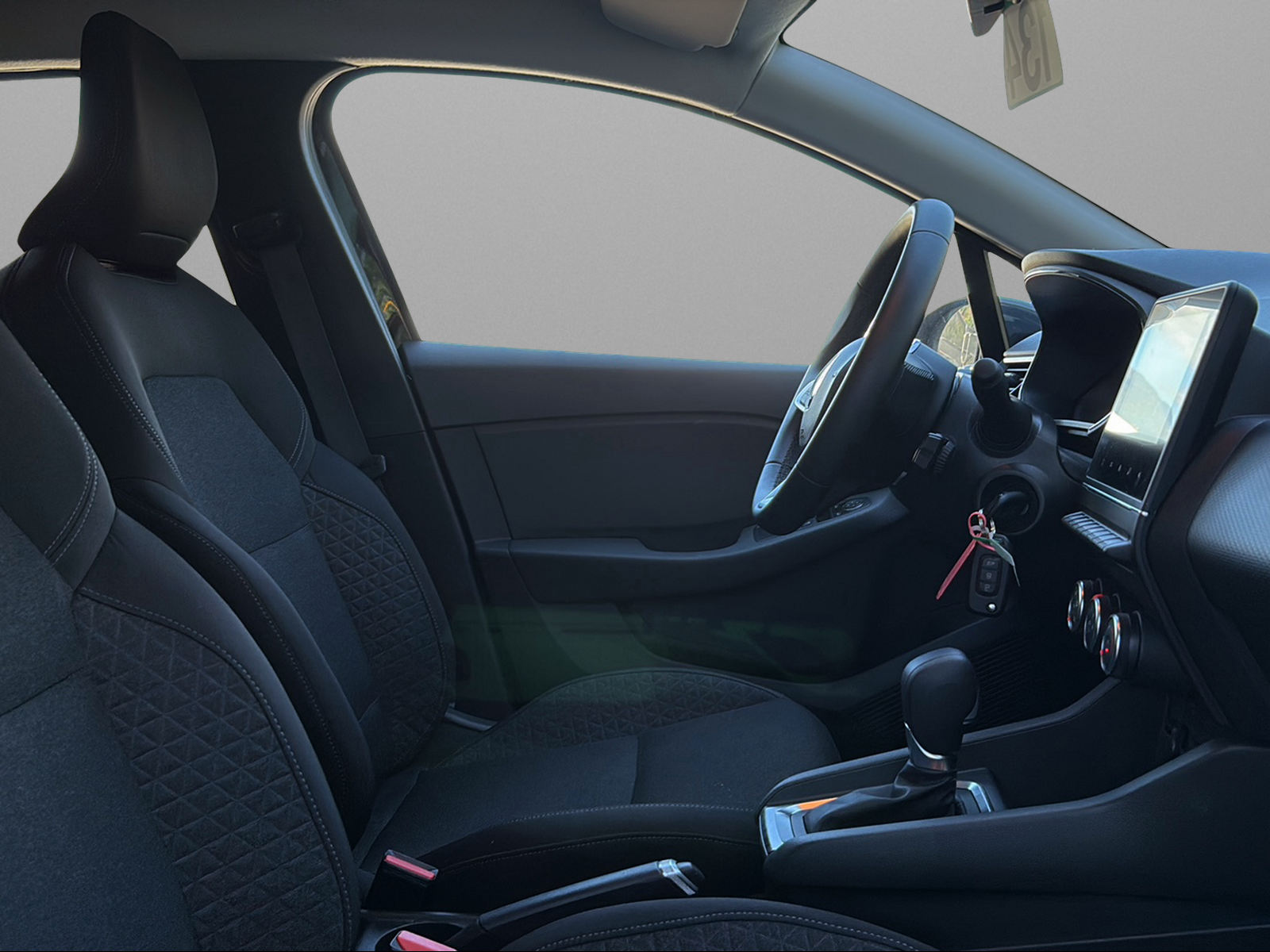 RENAULT Clio 1.0 Equilibre CVT-image-9