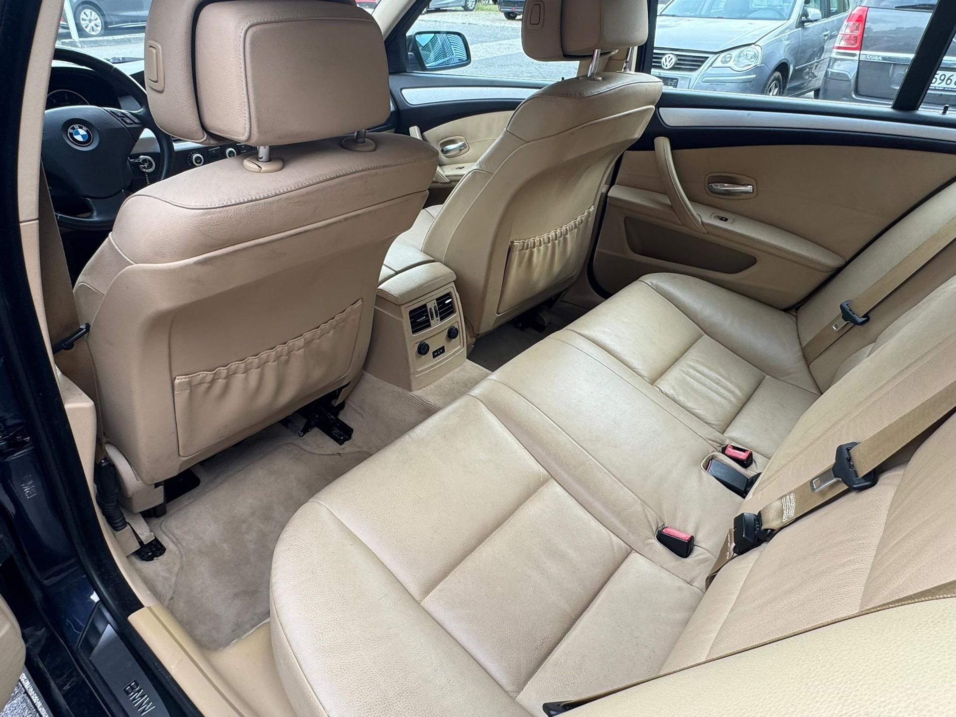 BMW 525d-image-5
