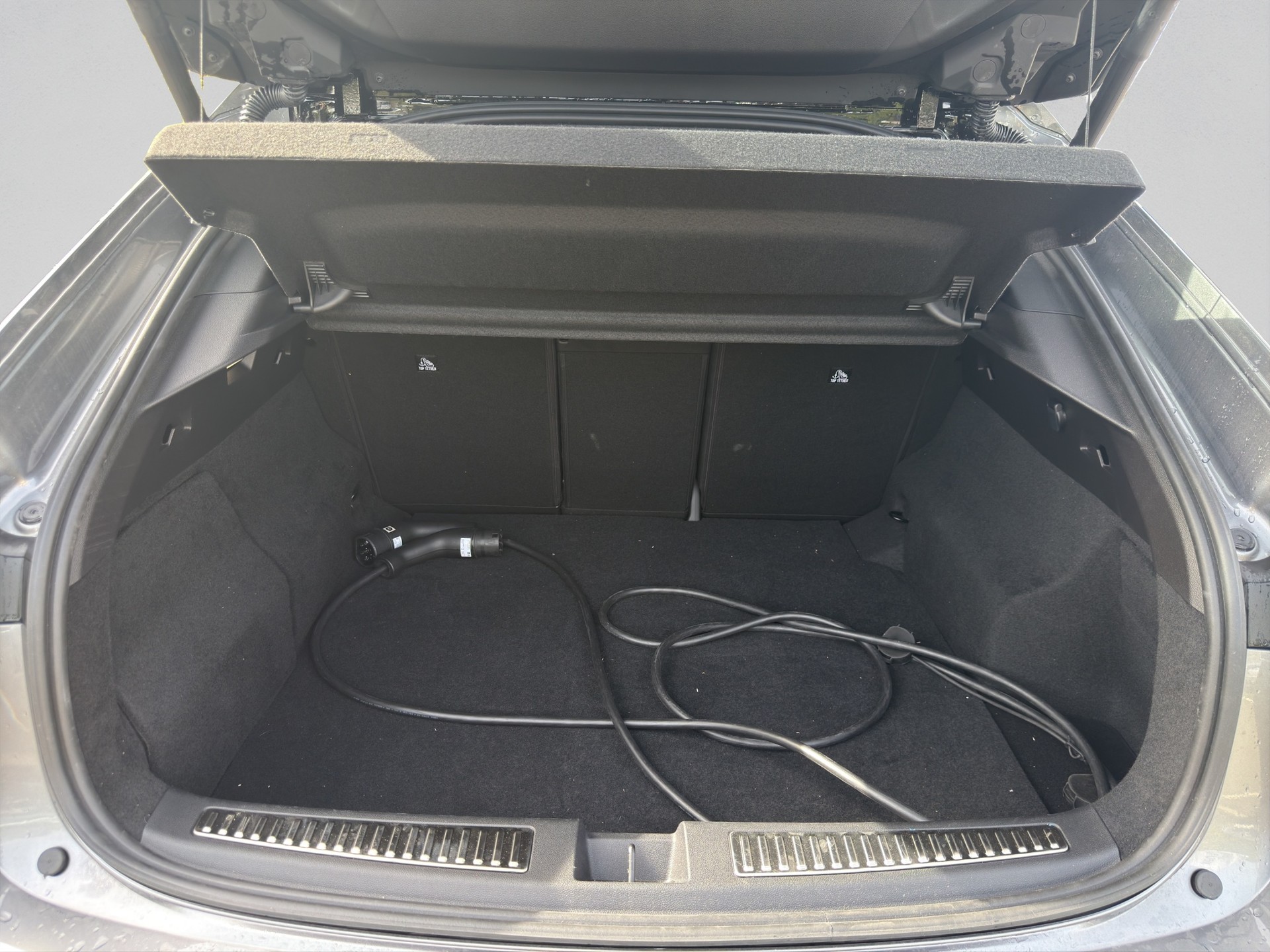RENAULT Rafale 1.2 E-Tech Plug-in Hybrid 300 4x4 Atelier Alpine-image-15