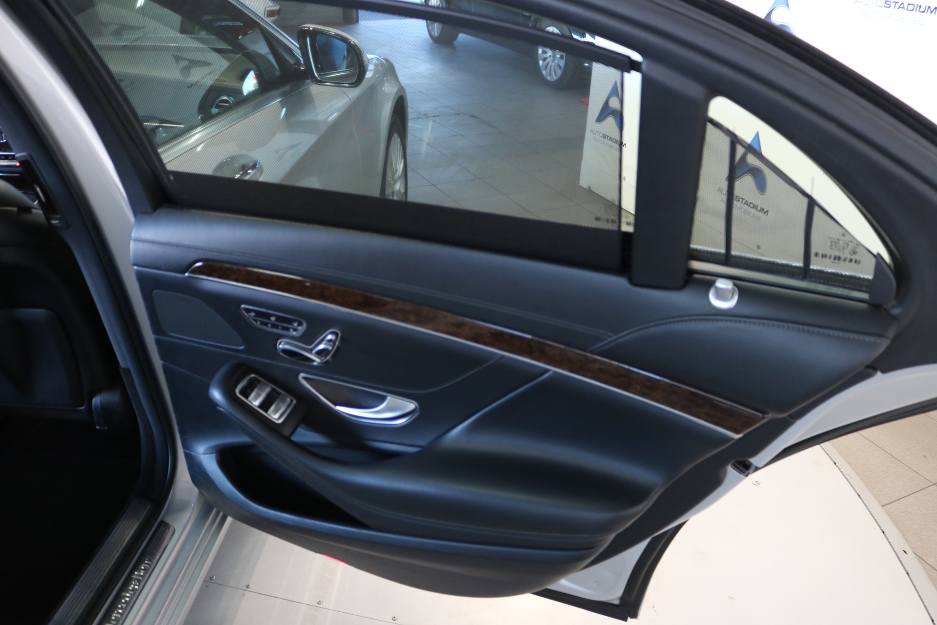 MERCEDES-BENZ S 400 4Matic L 7G-Tronic-image-35