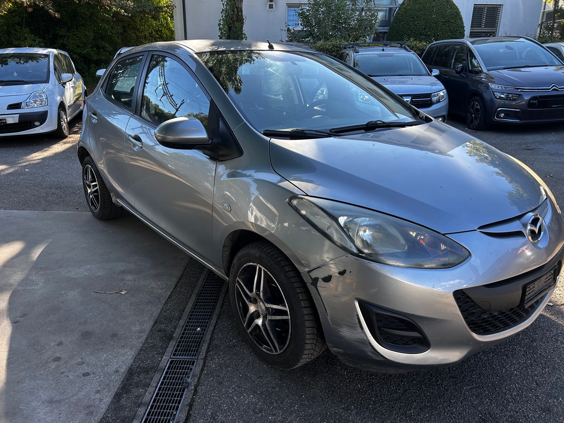 MAZDA 2 1.3i 16V Exclusive-image-2