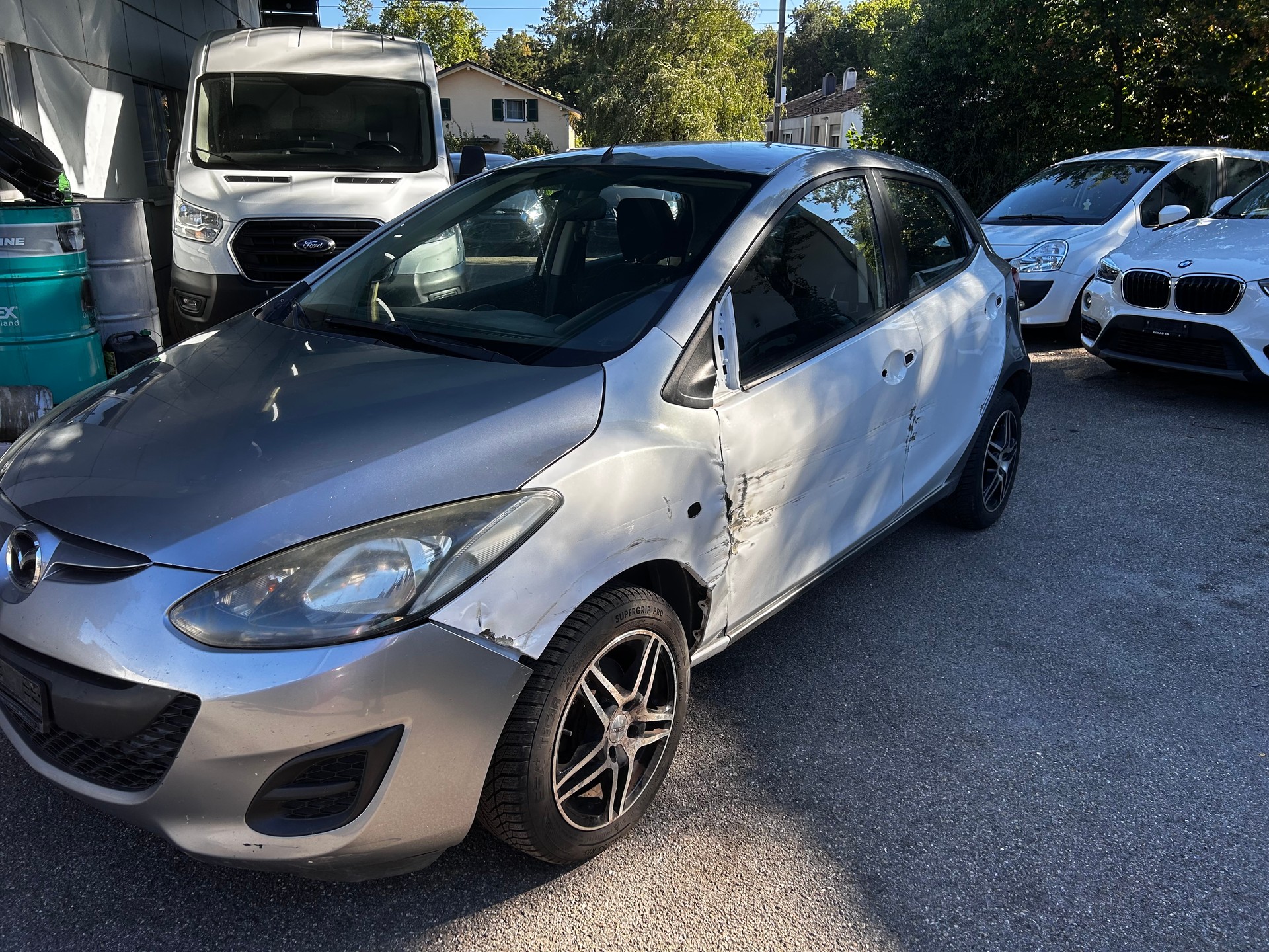 MAZDA 2 1.3i 16V Exclusive-image-1