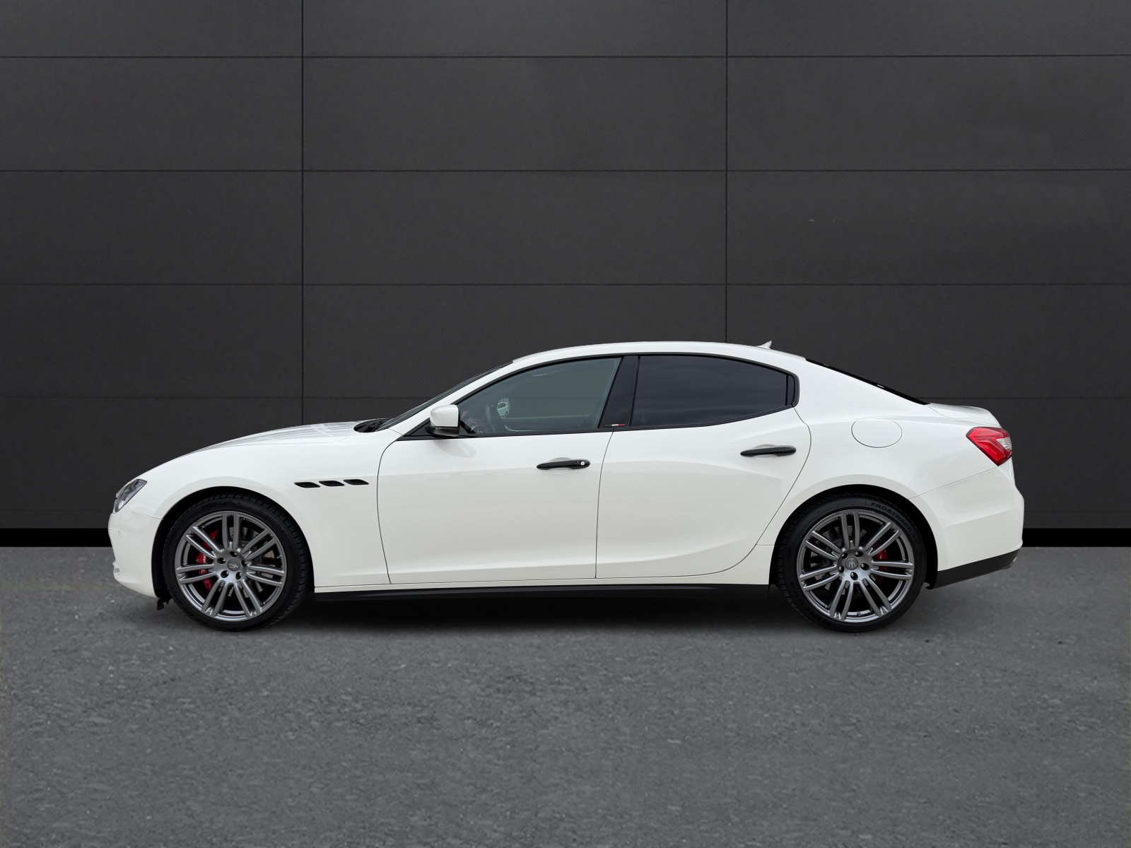 MASERATI Ghibli S Q4 3.0 V6 Automatica-showroom-element-1