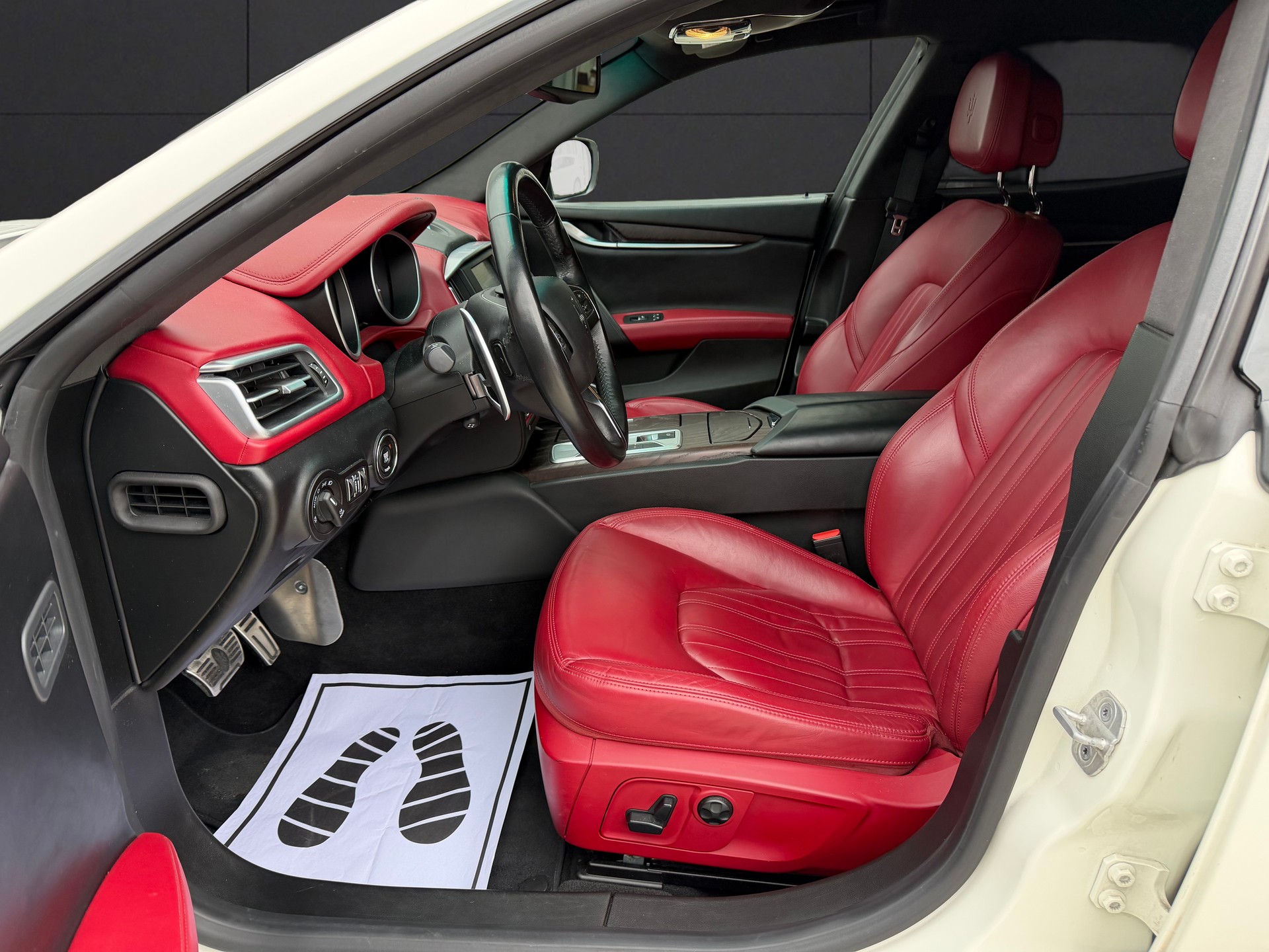 MASERATI Ghibli S Q4 3.0 V6 Automatica-image-10