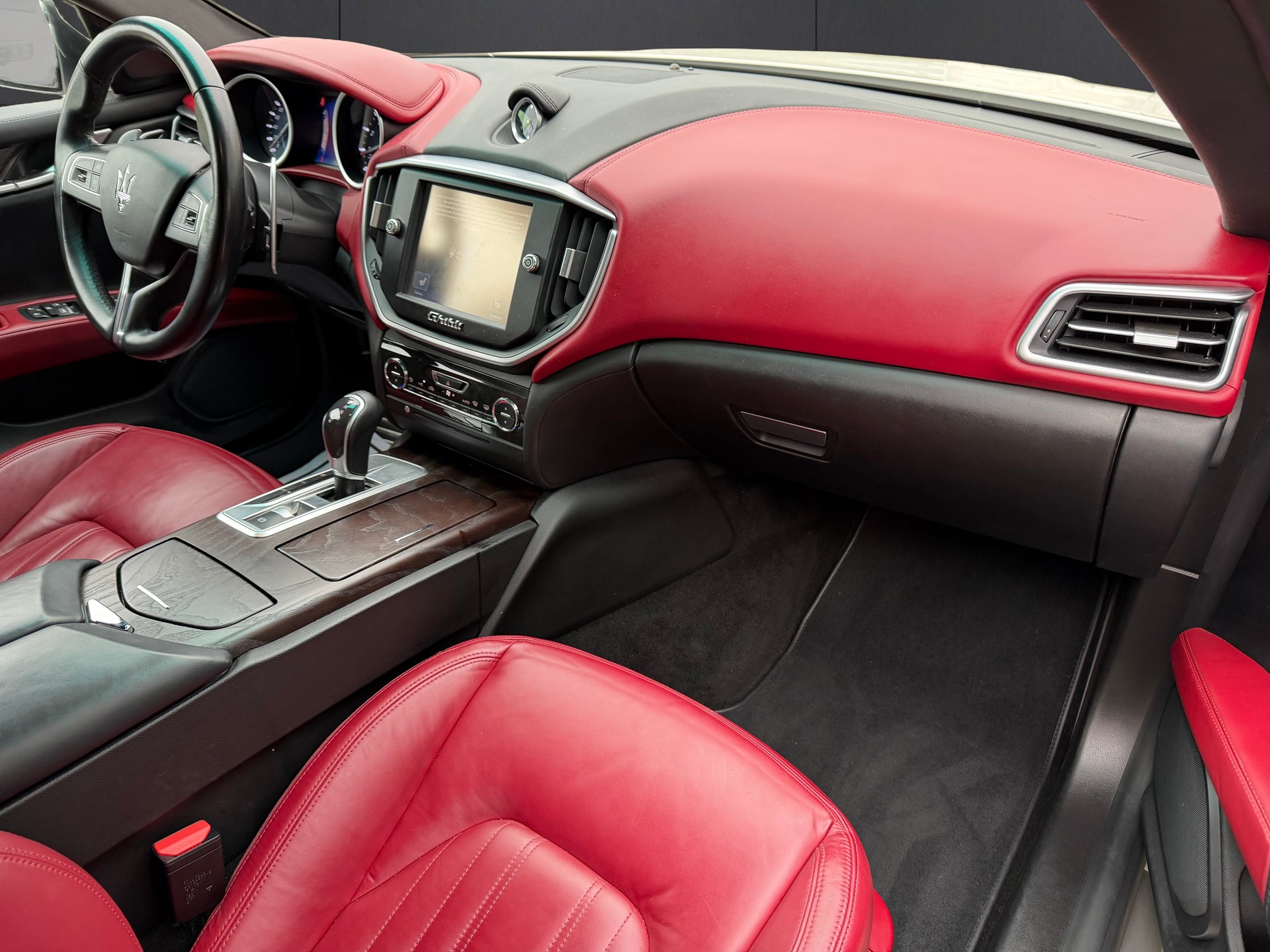 MASERATI Ghibli S Q4 3.0 V6 Automatica-image-15