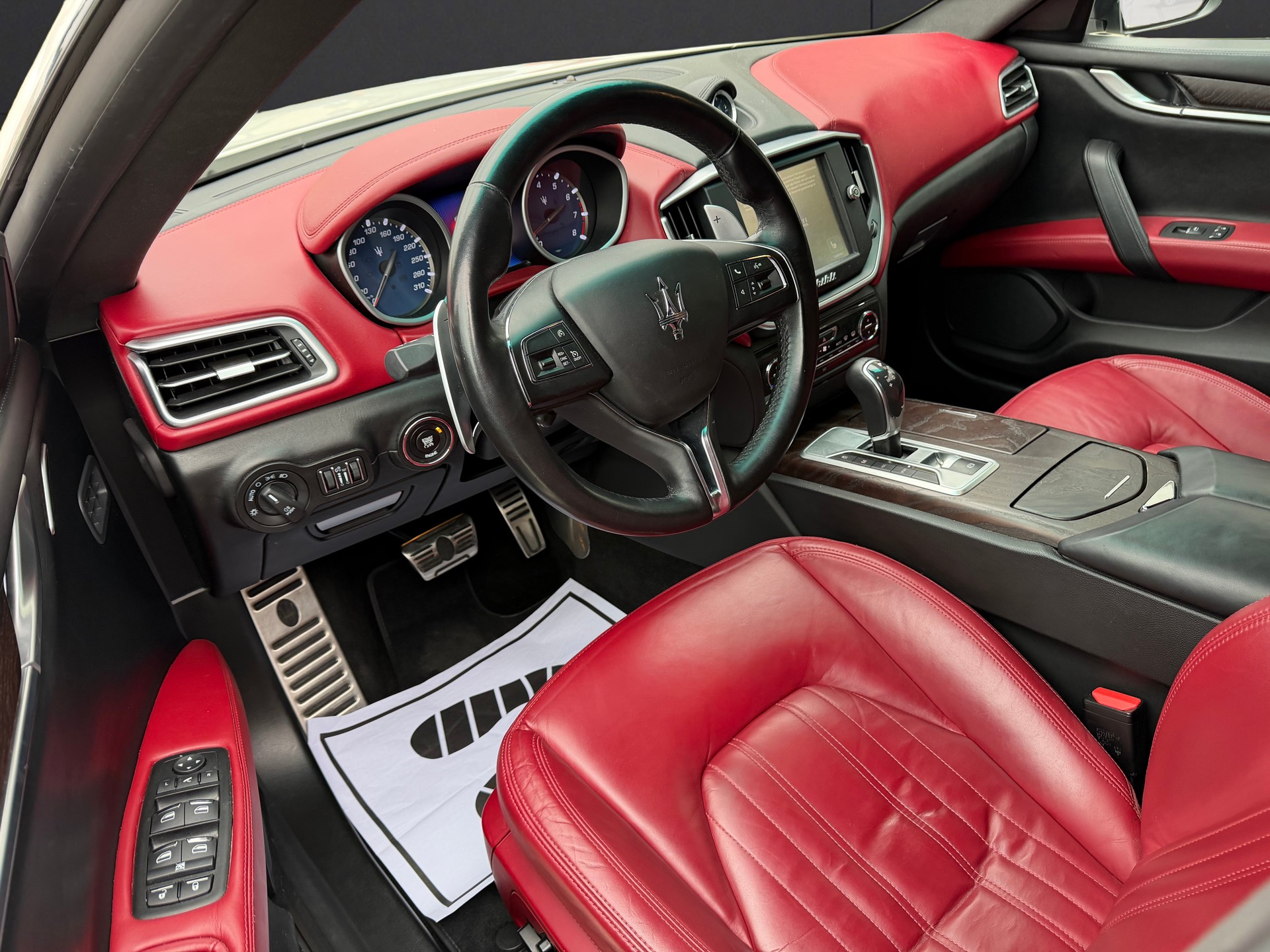 MASERATI Ghibli S Q4 3.0 V6 Automatica-image-9