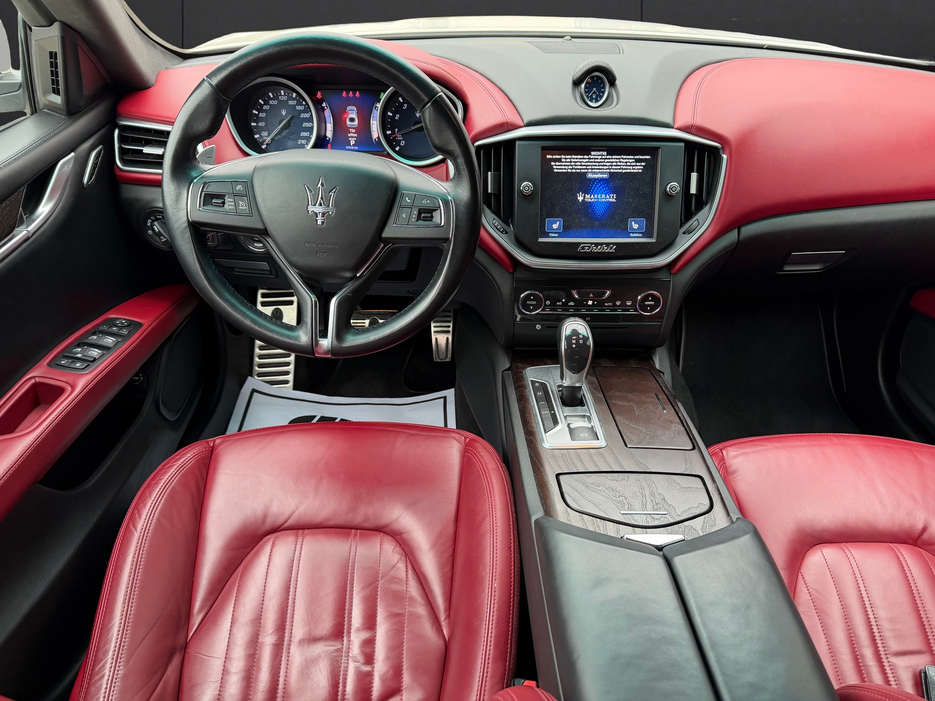 MASERATI Ghibli S Q4 3.0 V6 Automatica-image-12