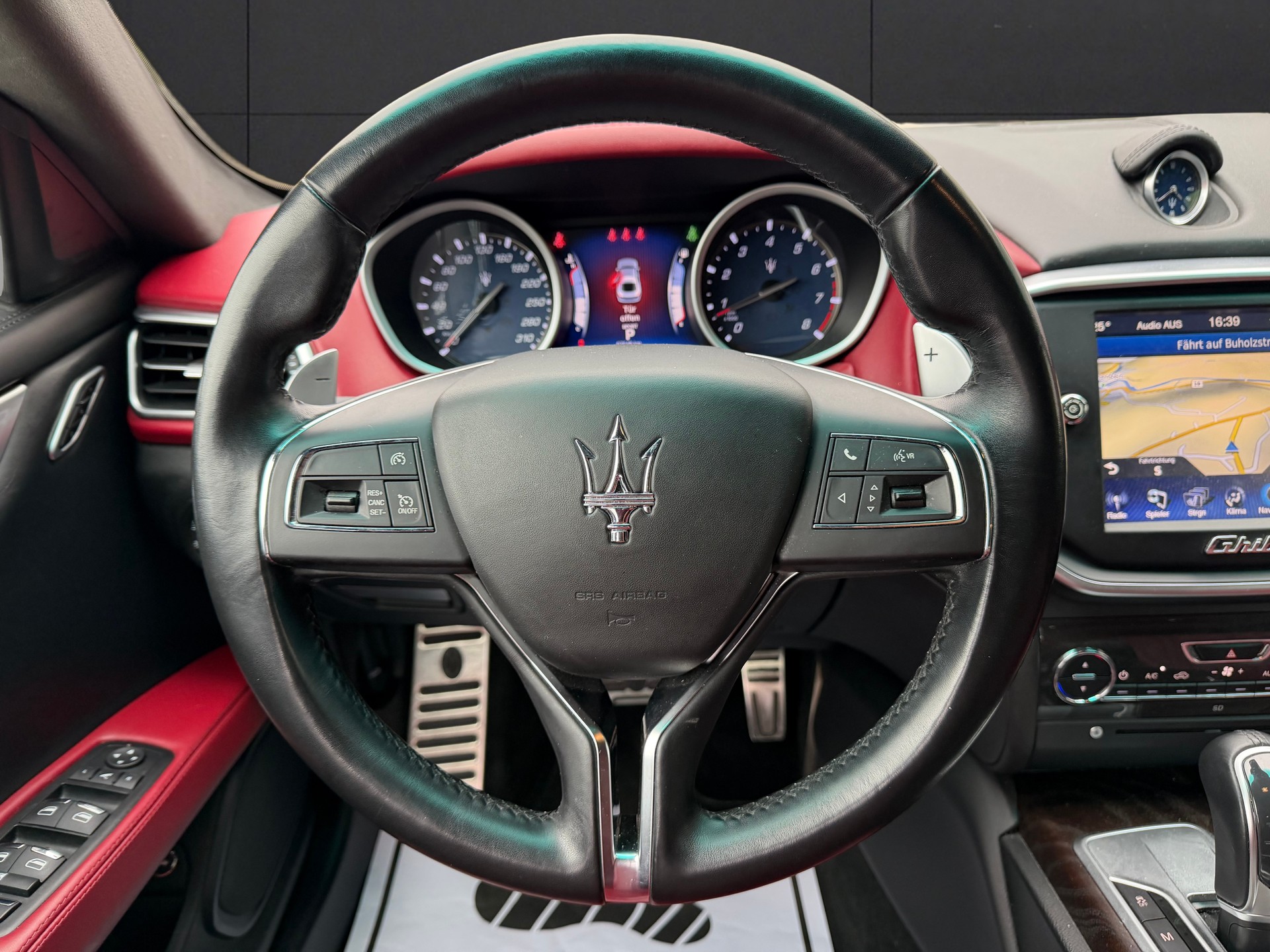 MASERATI Ghibli S Q4 3.0 V6 Automatica-image-19