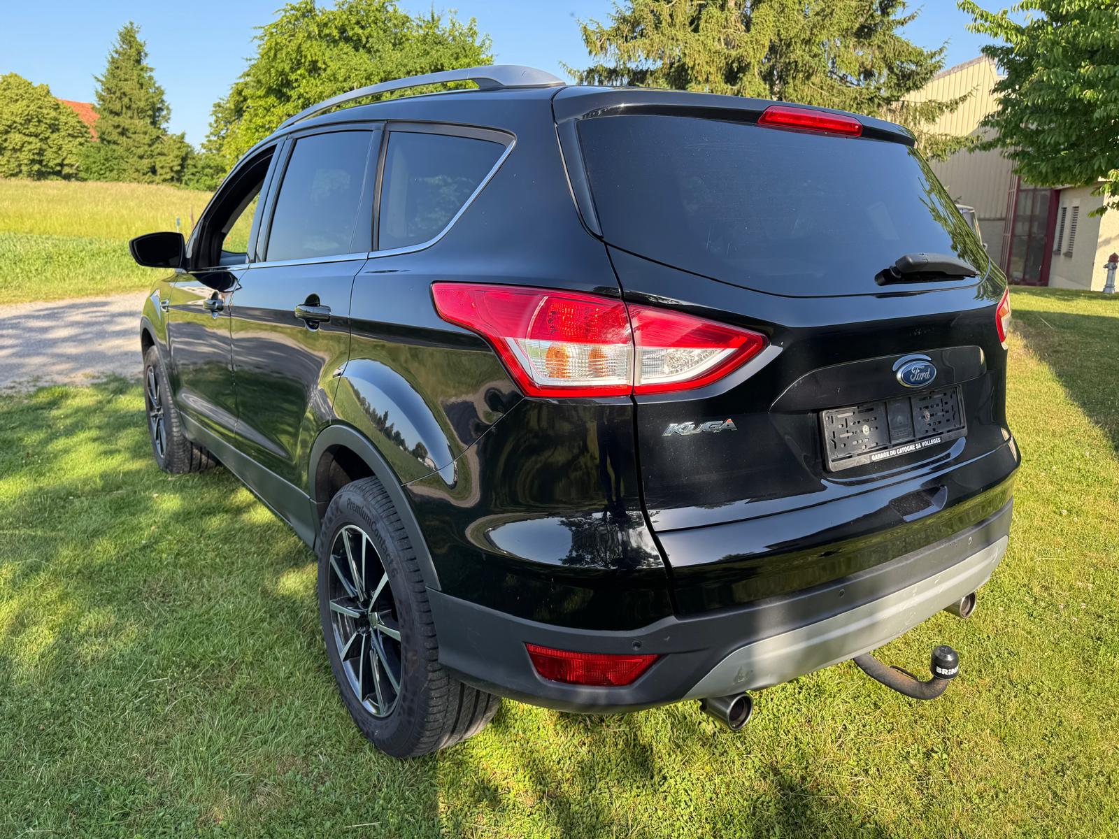 FORD Kuga 2.0 TDCi Carving 4WD-image-5