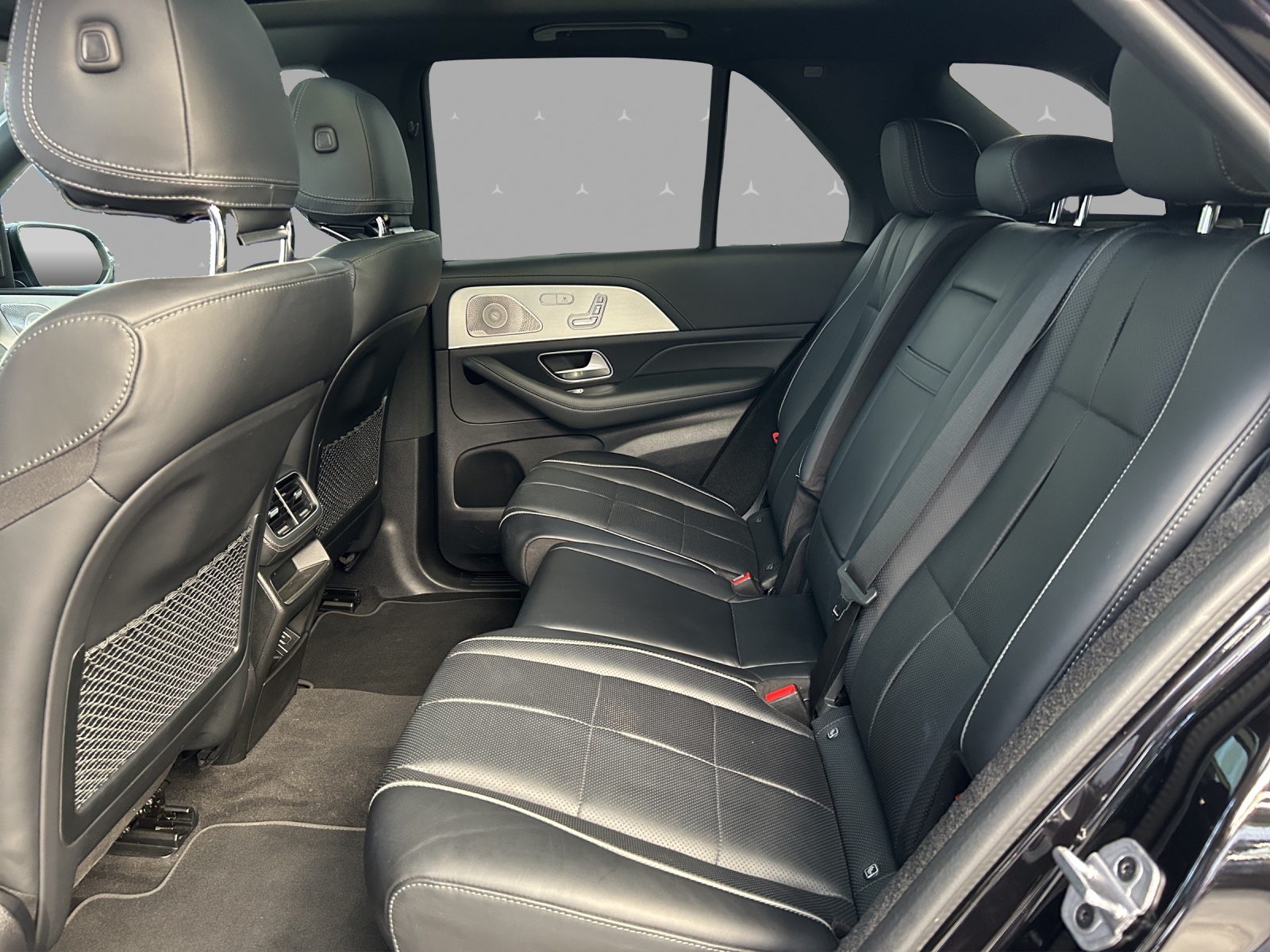MERCEDES-BENZ GLE 450 4Matic AMG Line 9G-Tronic-image-13