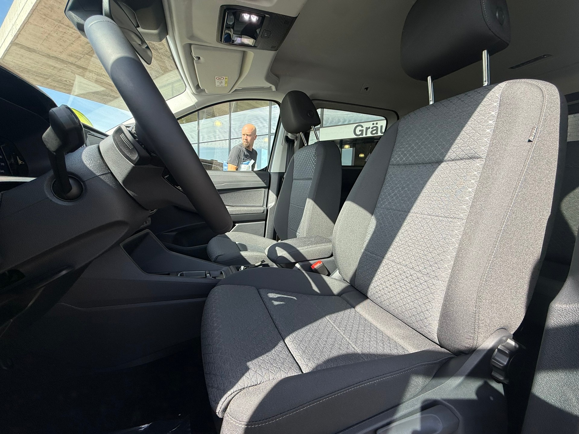 FORD Grand Tourneo Connect 1.5 PHEV Titanium Automat-image-6