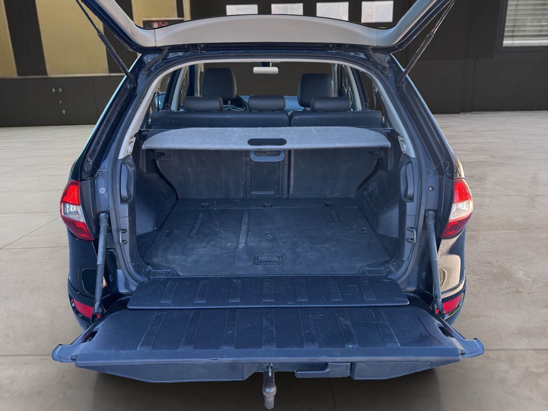 RENAULT Koleos 2.5 Dynamique 4x4-image-13