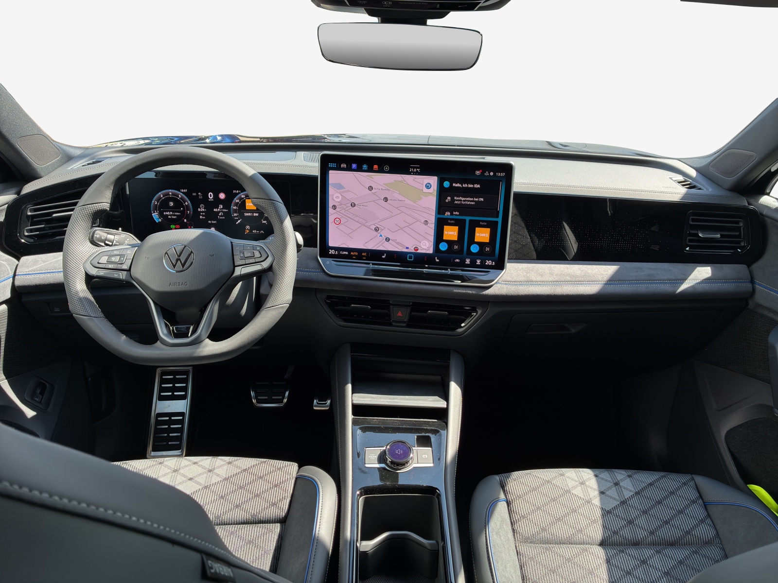 VW Tiguan 2.0 TSI DSG R-Line Plus 4Motion-image-8