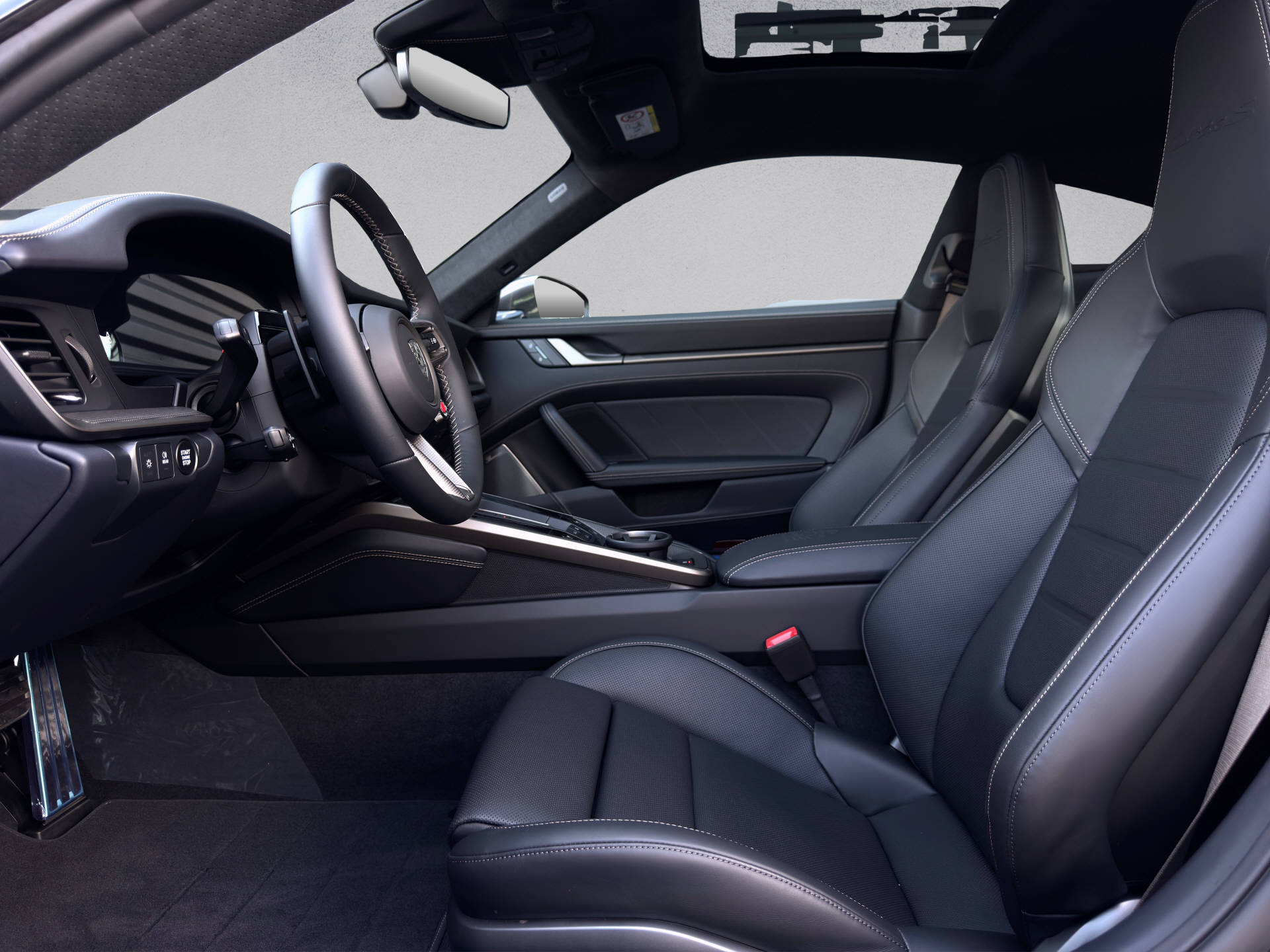 PORSCHE 911 Turbo S-image-6