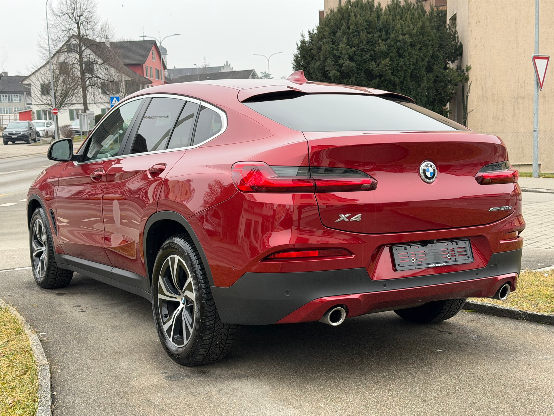 BMW X4 xDrive 20d Steptronic 360*Kamera Gr NAVI Ledersitze-image-4