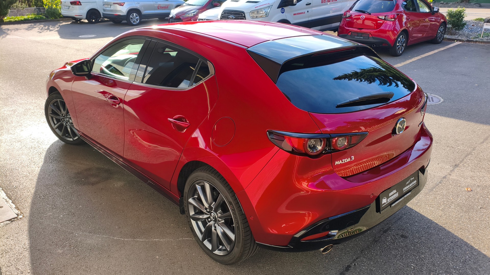 MAZDA 3 Hatchback SKYACTIV-G M Hybrid 122 Revolution-image-4