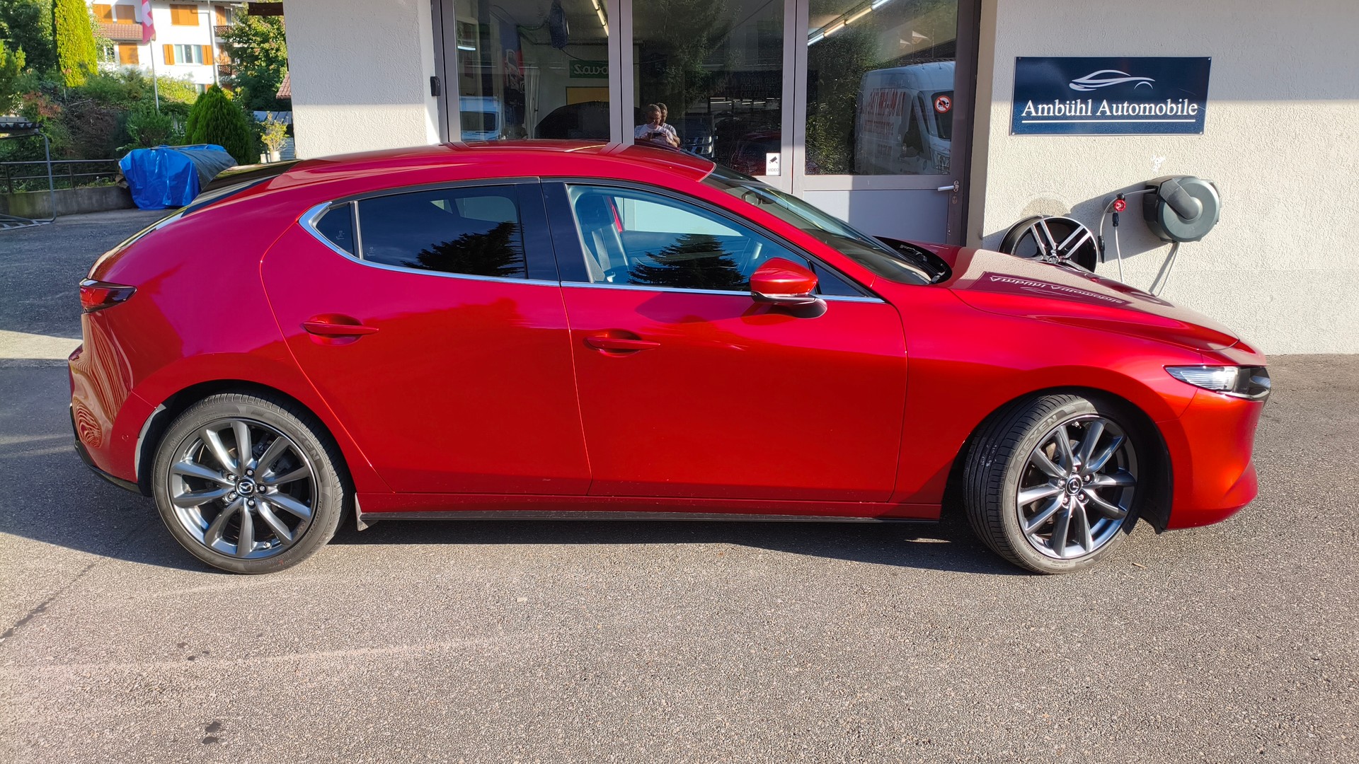 MAZDA 3 Hatchback SKYACTIV-G M Hybrid 122 Revolution-image-1