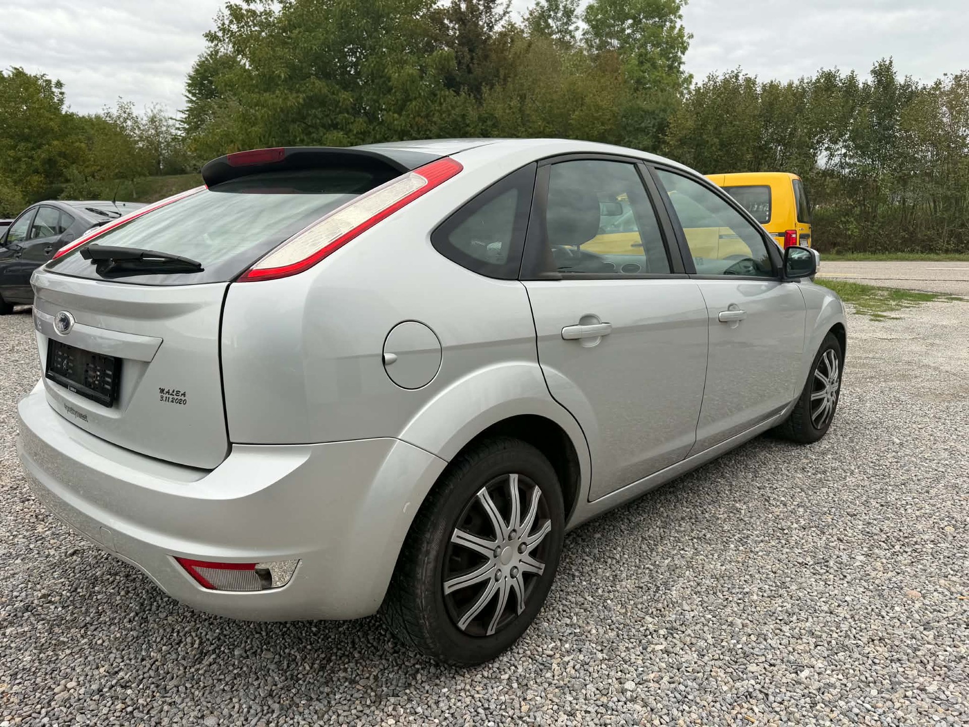 FORD Focus 2.0i Carving Automatic-image-8