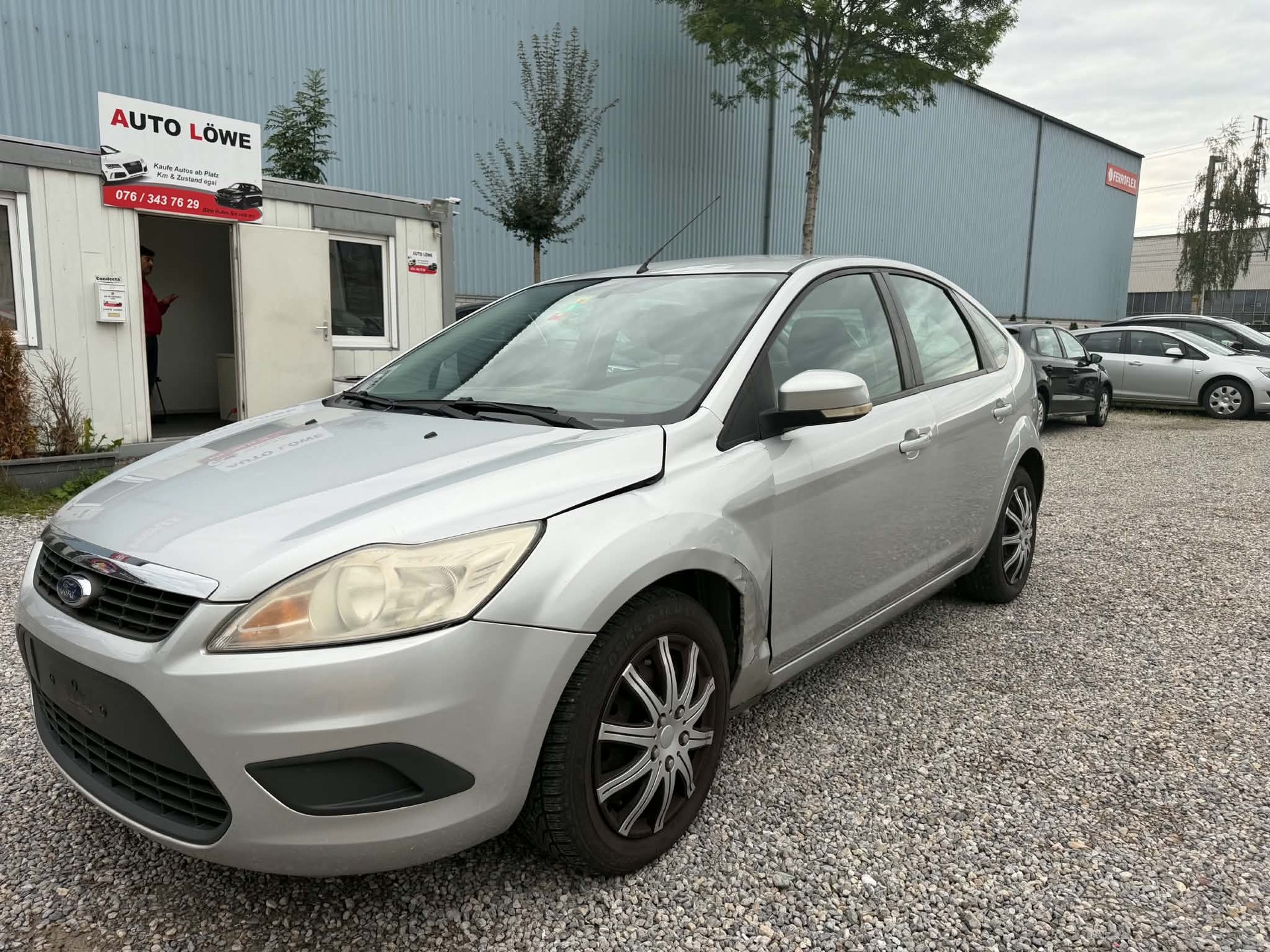 FORD Focus 2.0i Carving Automatic-image-6