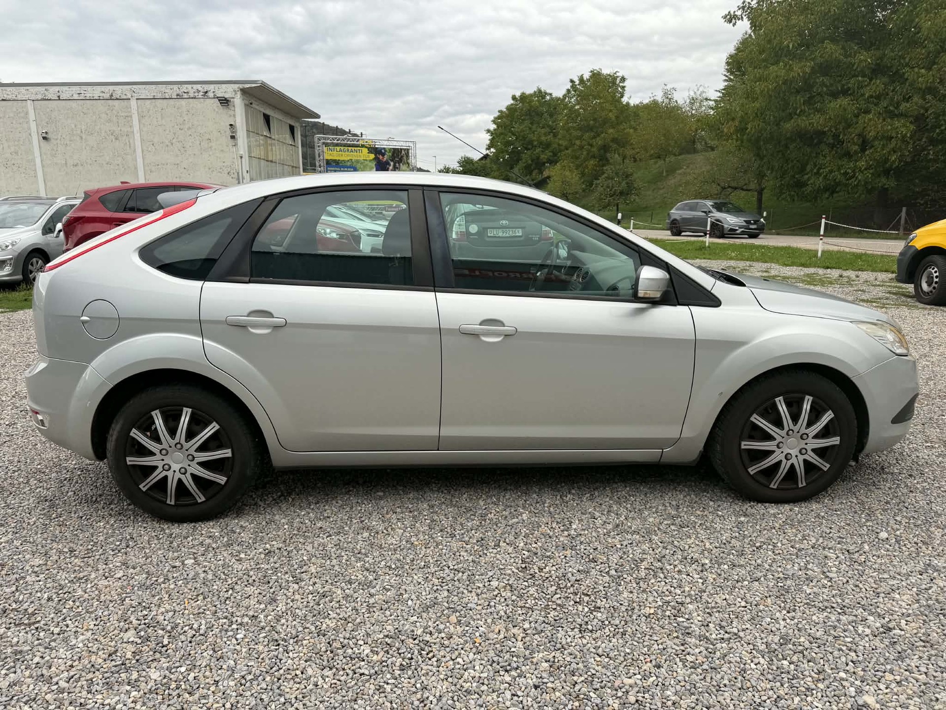 FORD Focus 2.0i Carving Automatic-image-4