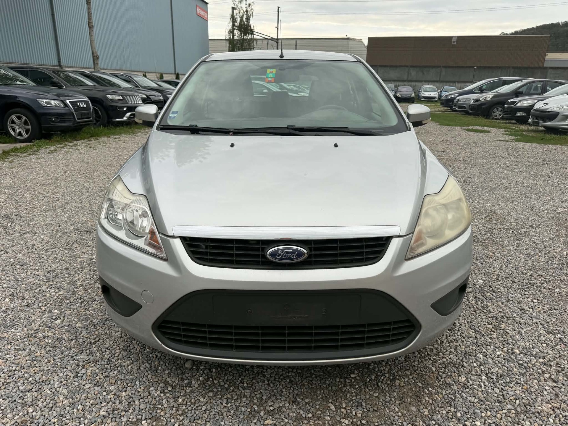 FORD Focus 2.0i Carving Automatic-image-10