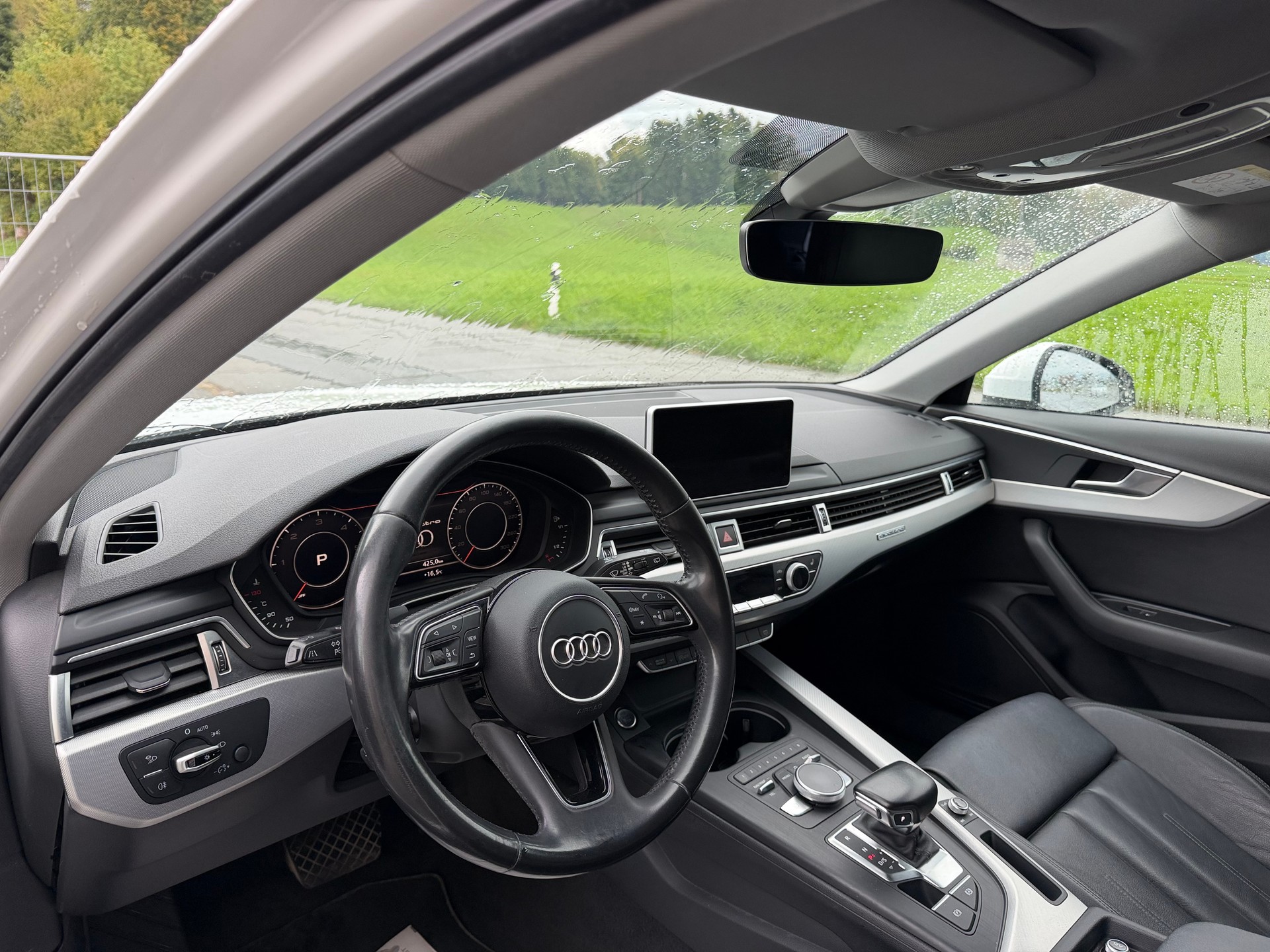 AUDI A4 Avant 2.0 TDI Sport quattro S-tronic-image-8