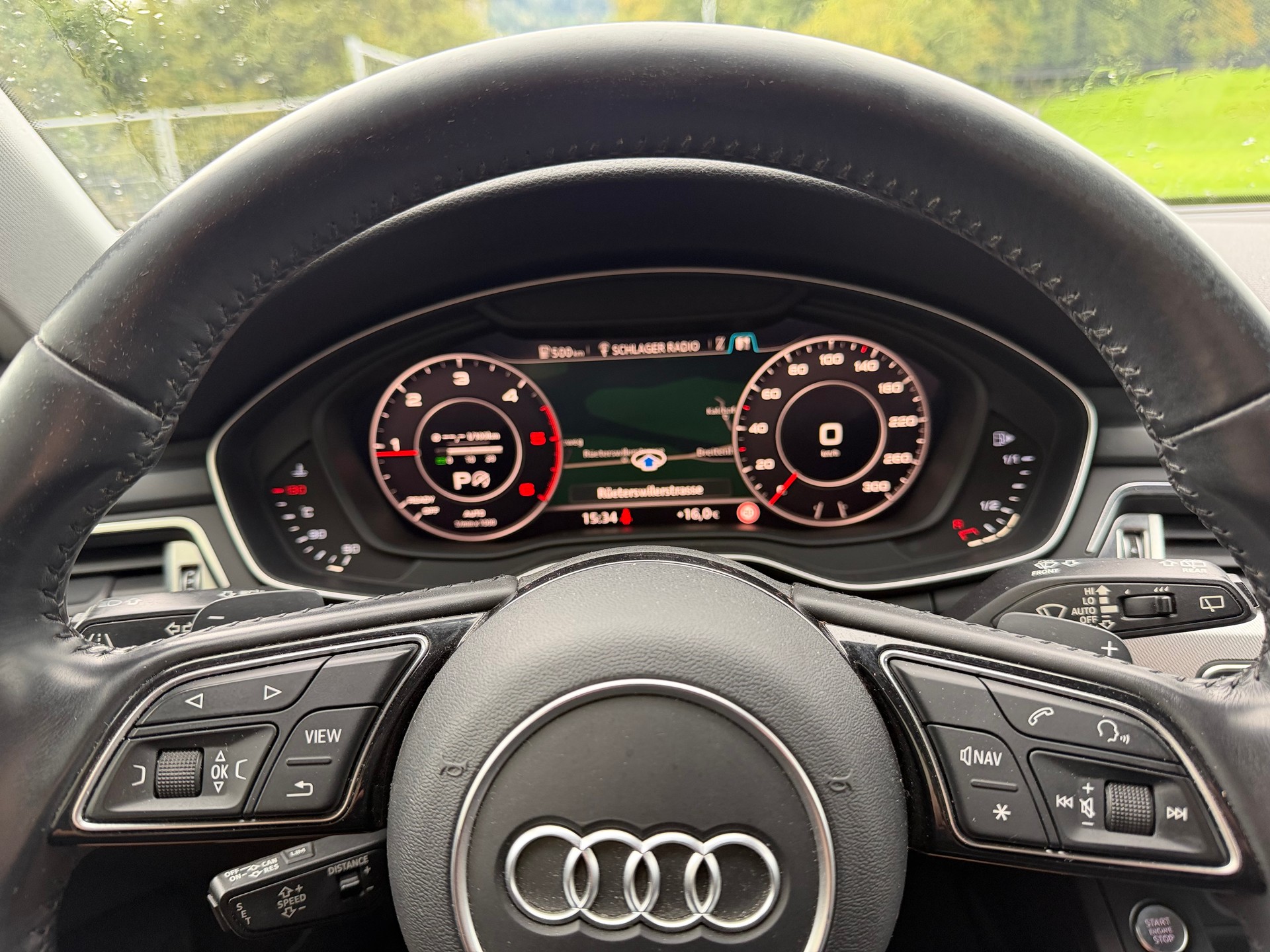 AUDI A4 Avant 2.0 TDI Sport quattro S-tronic-image-13