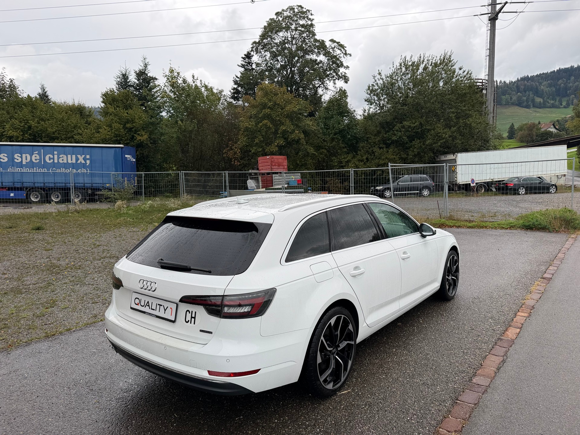 AUDI A4 Avant 2.0 TDI Sport quattro S-tronic-image-3