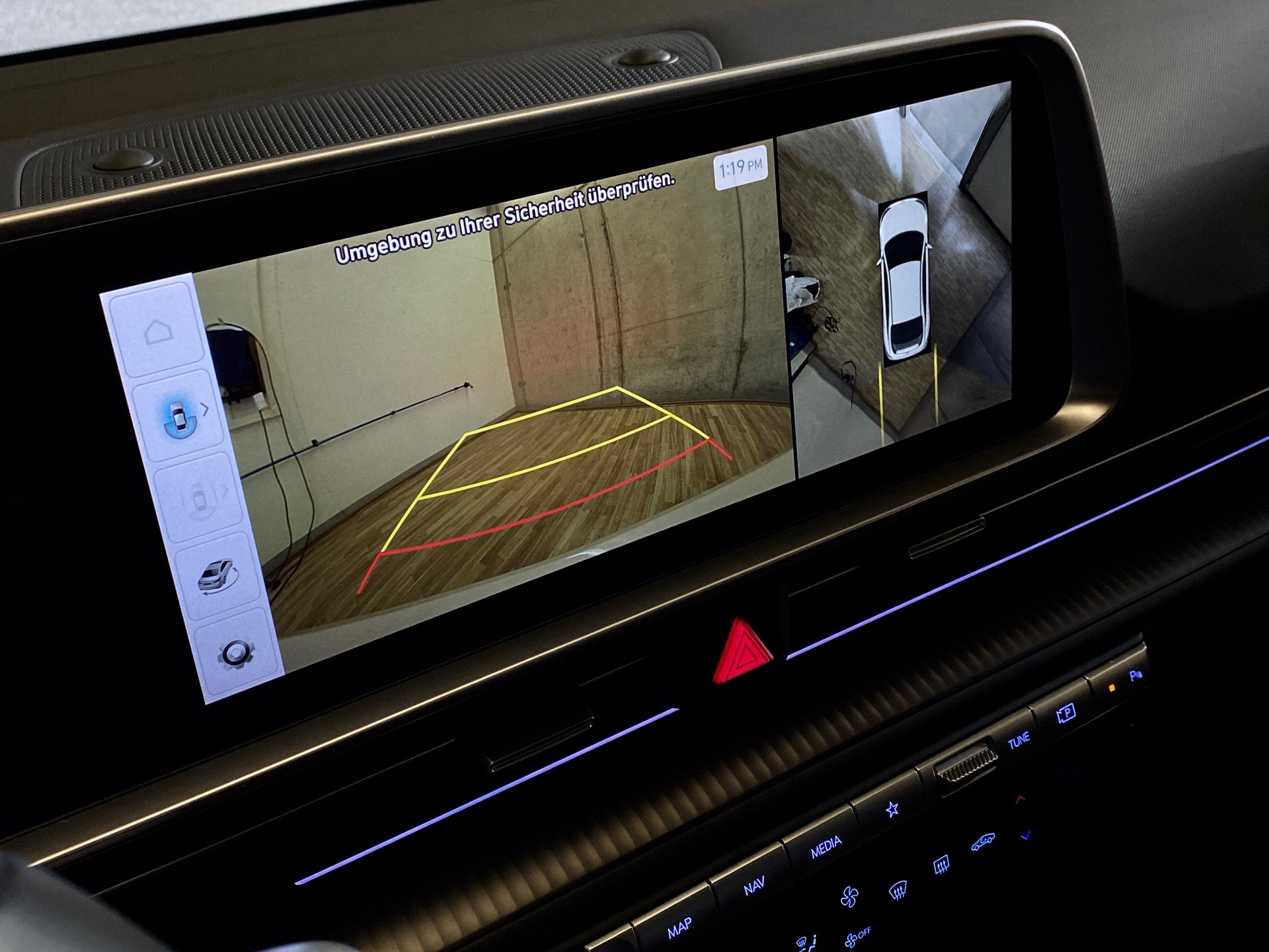 HYUNDAI Ioniq 6 *77kWh*Swiss*Launch Edition*4WD*-image-10